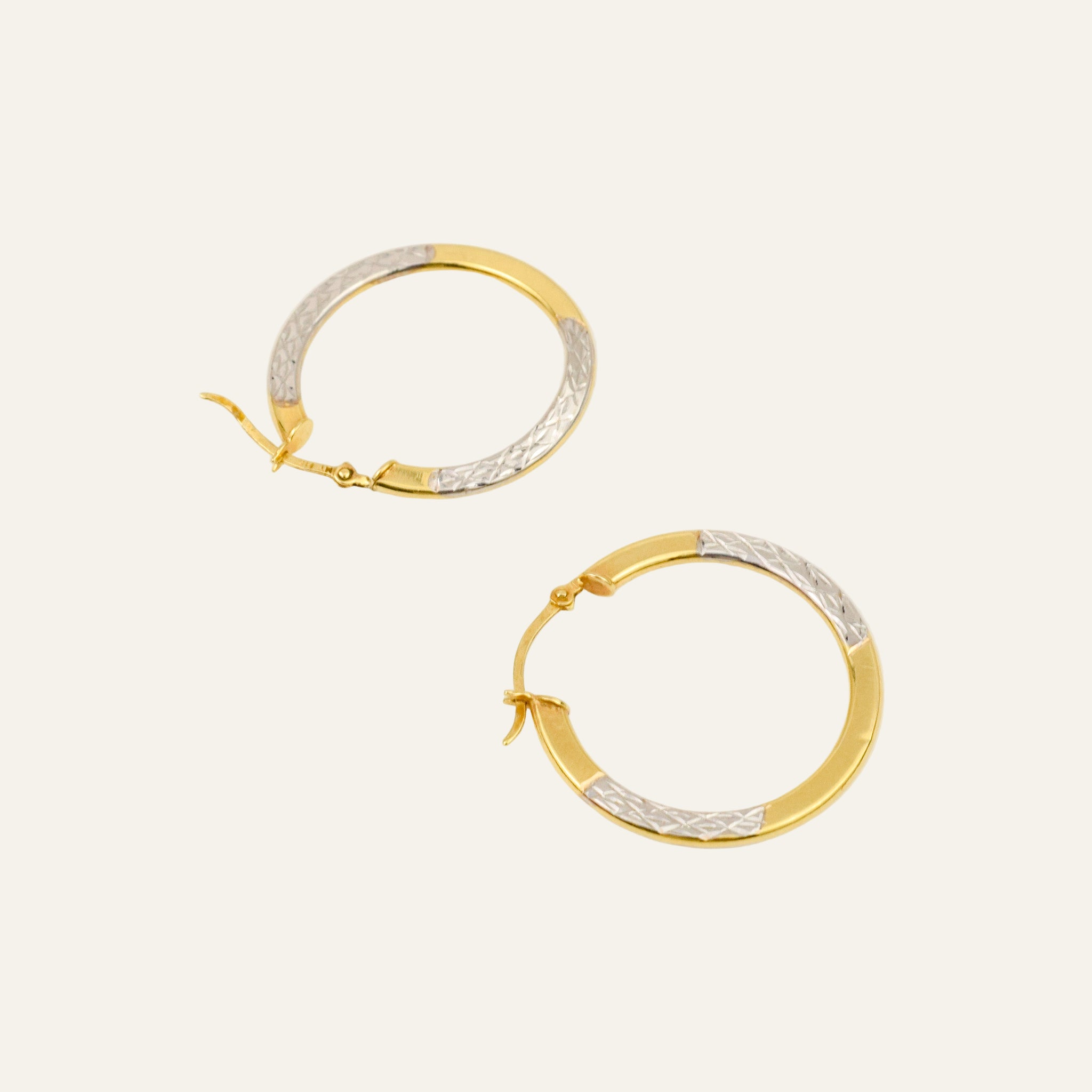 25.8mm Two-Tone Etched Hoops
