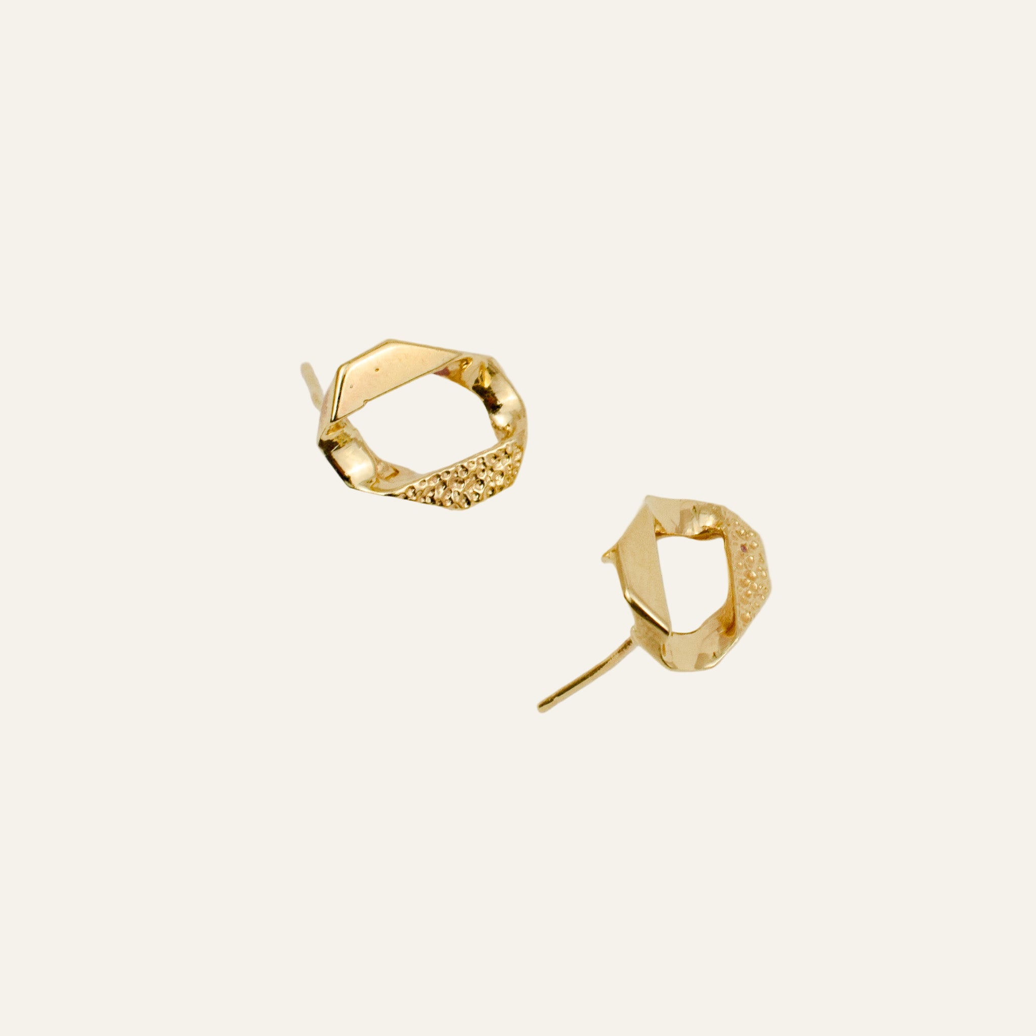 Curb Link Earrings