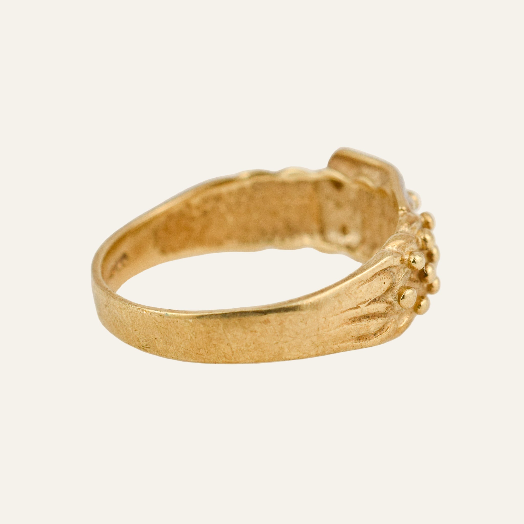 Buckle Ring