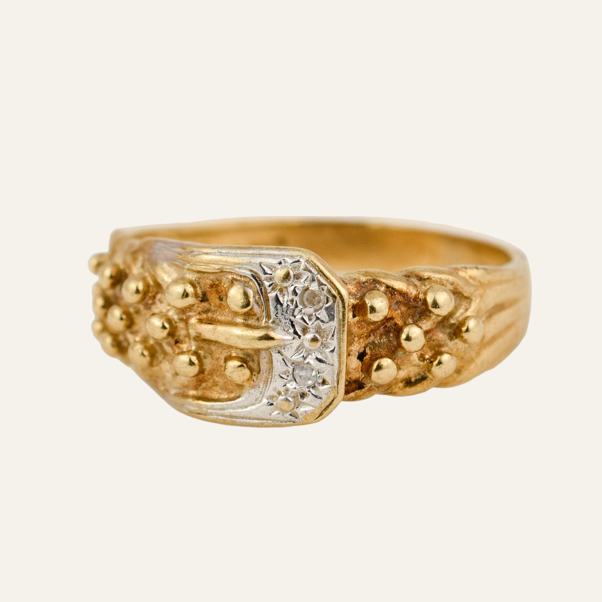 Buckle Ring