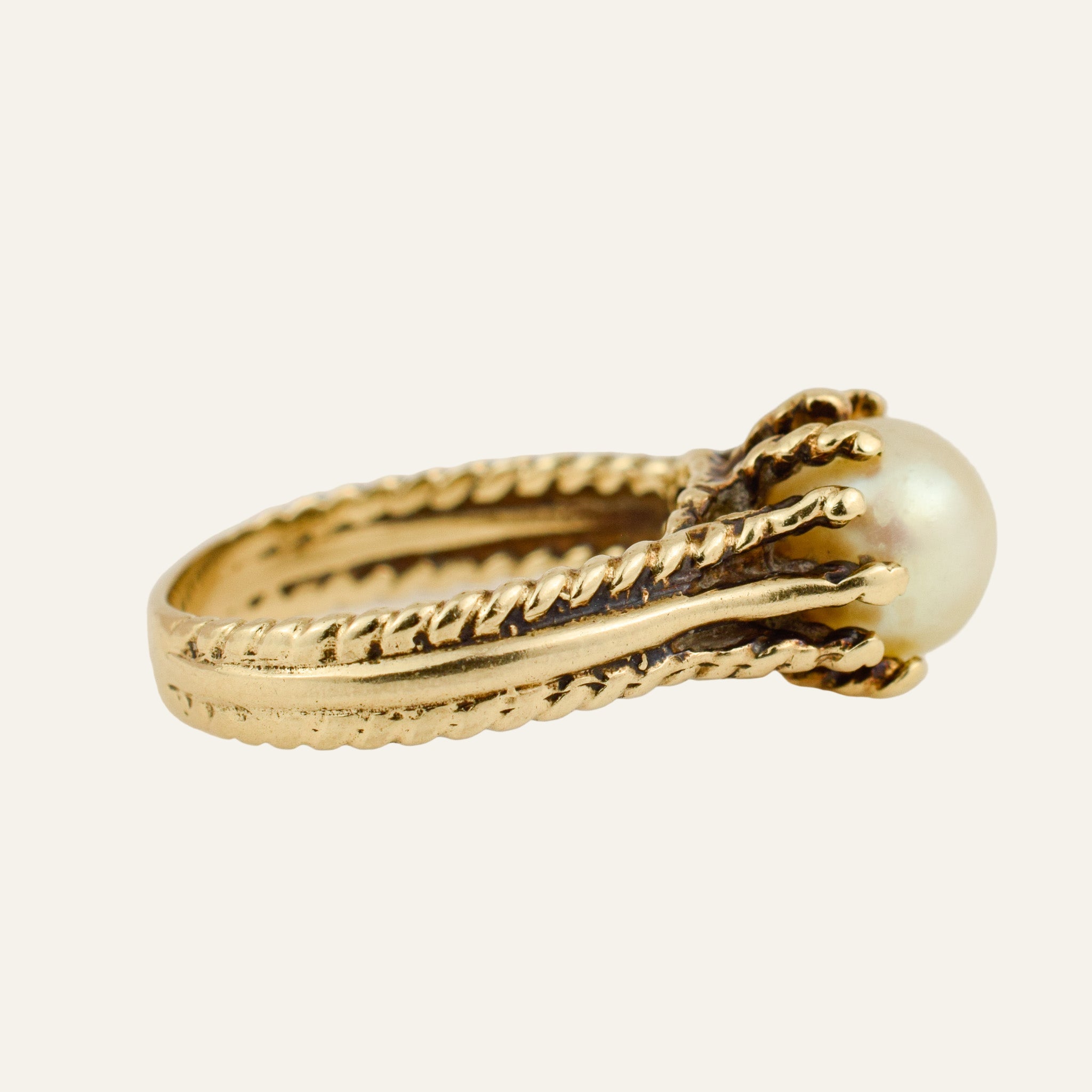 Gothic Pearl Ring