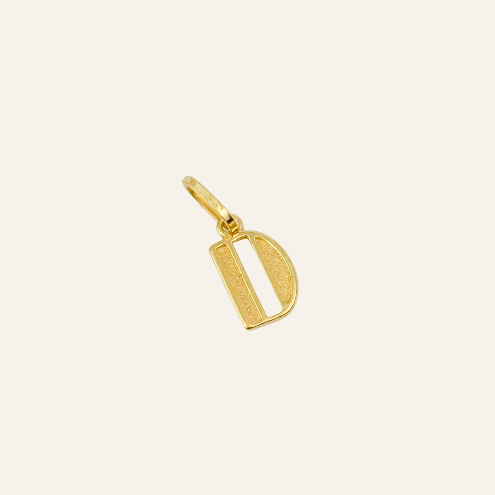 'D' Charm