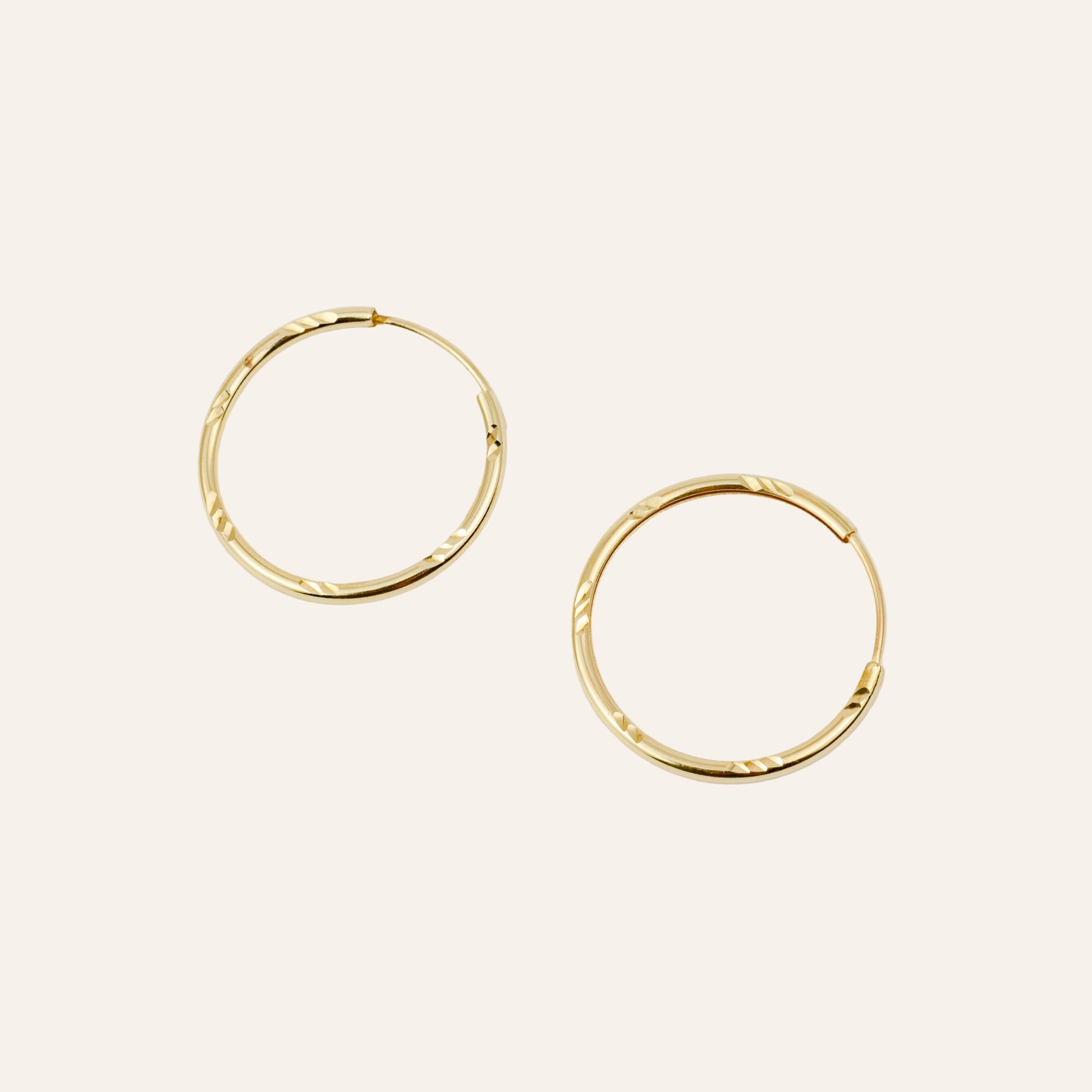 24.8mm Tubular Etched Hoops