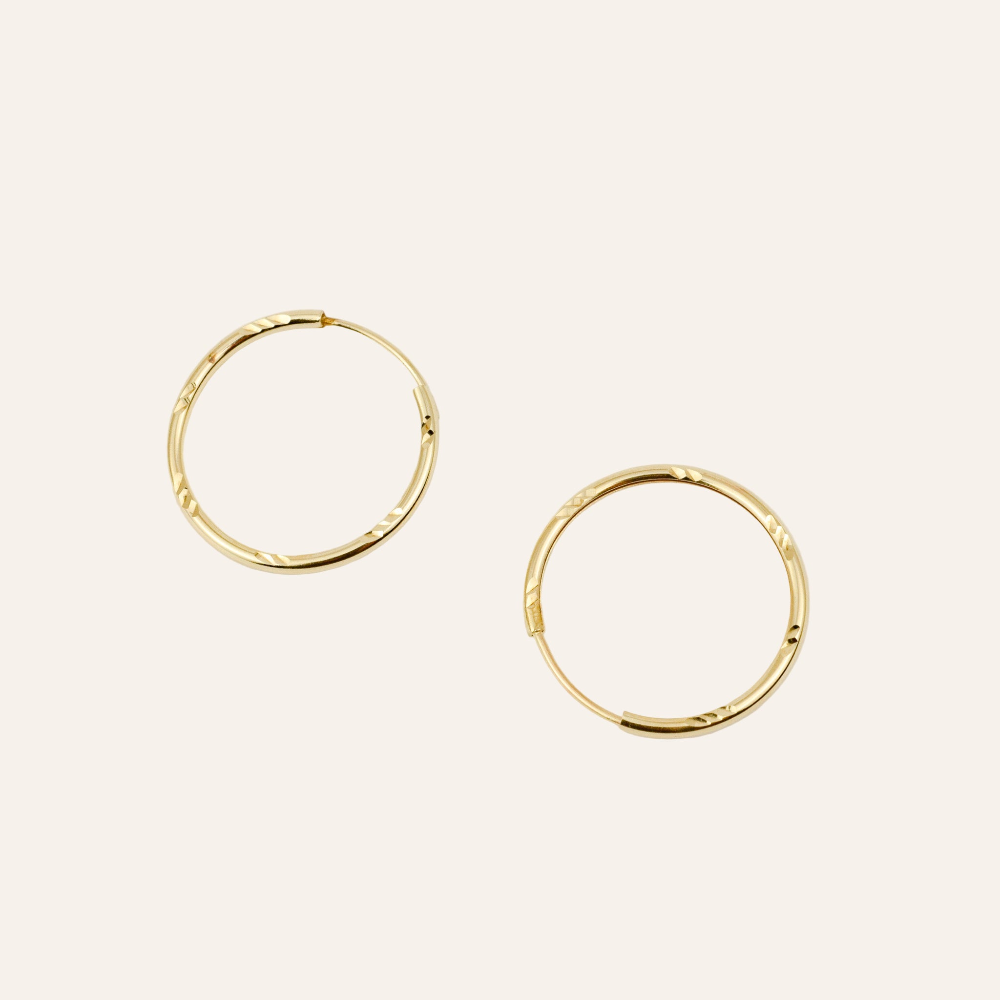 24.8mm Tubular Etched Hoops