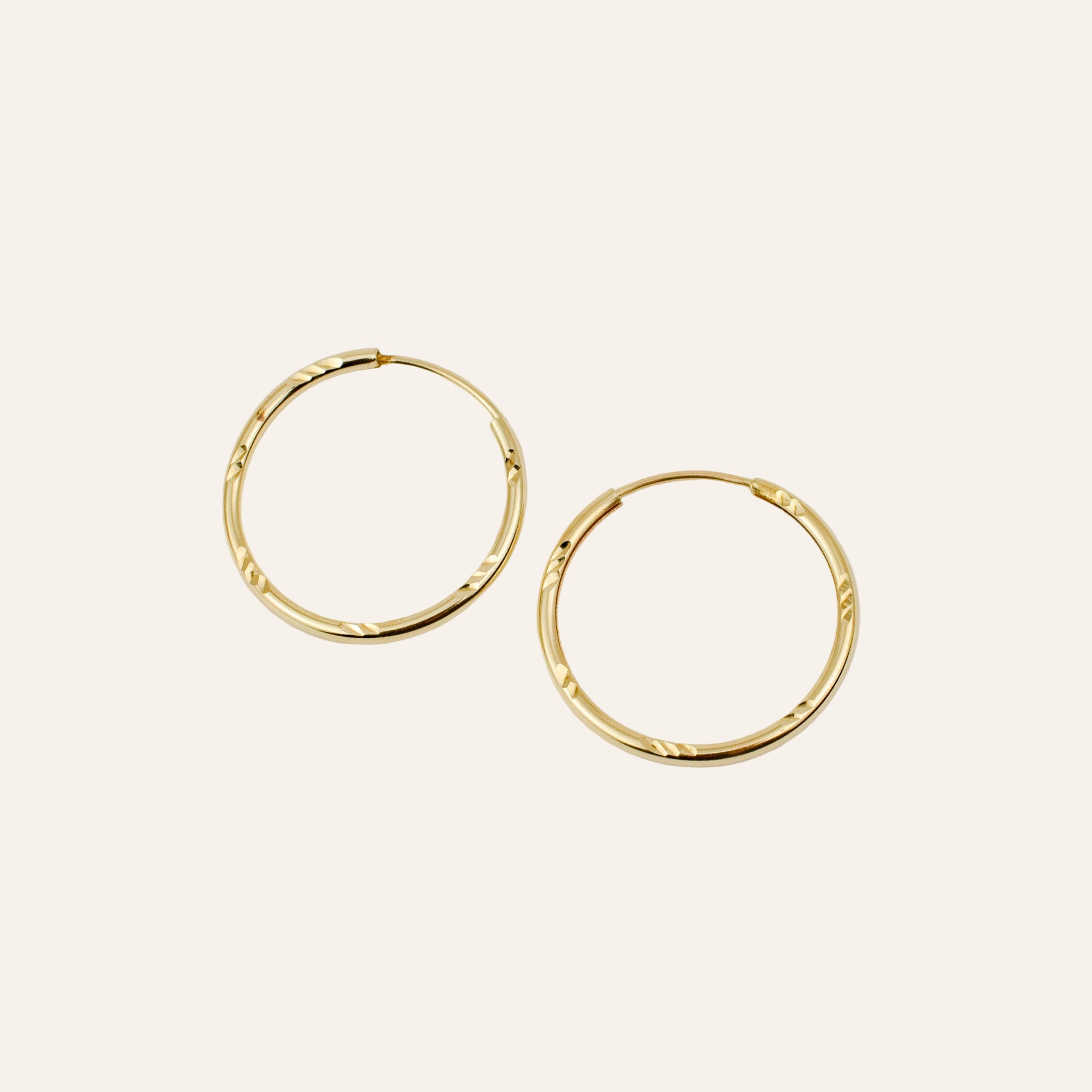 24.8mm Tubular Etched Hoops