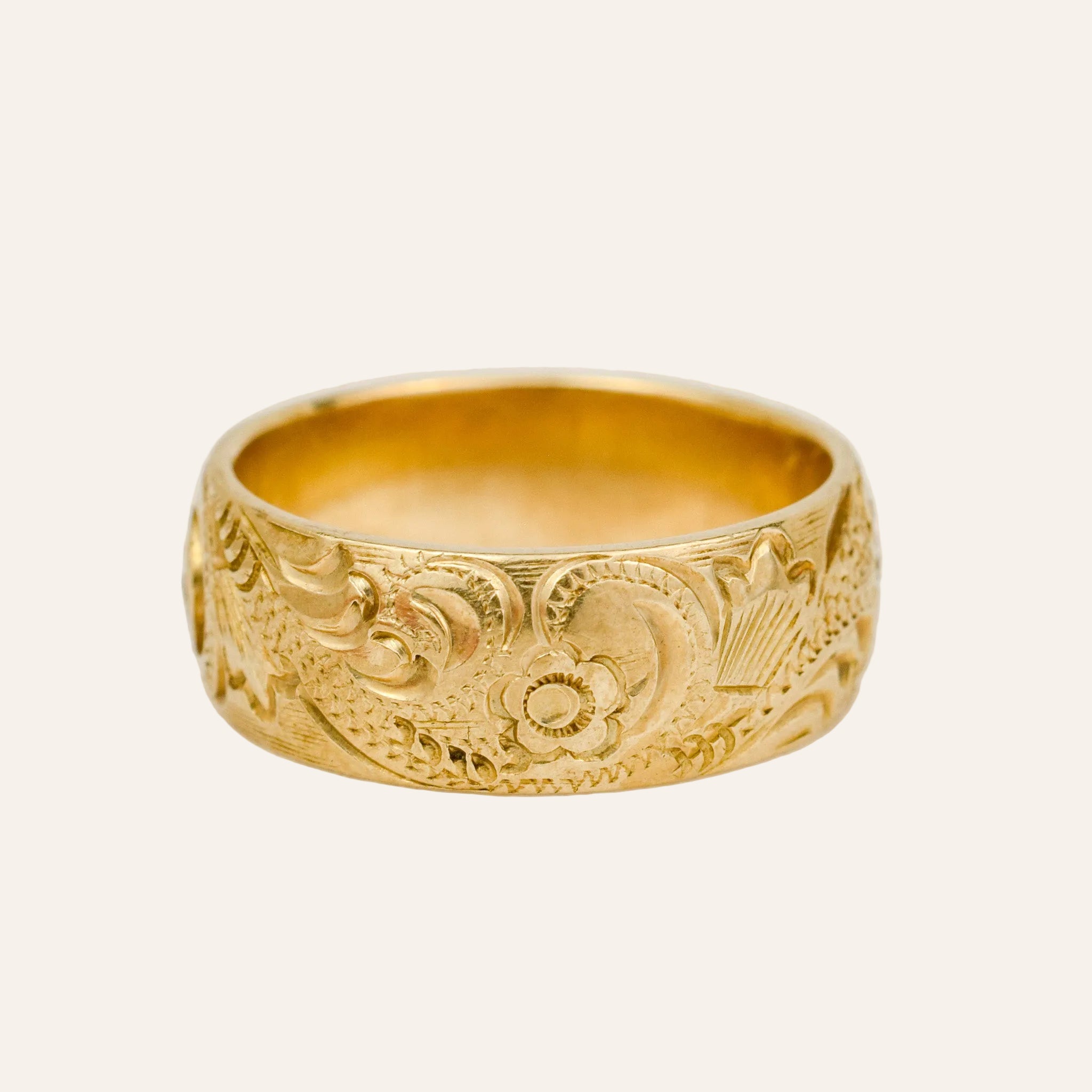 7.8mm Floral Etched Band