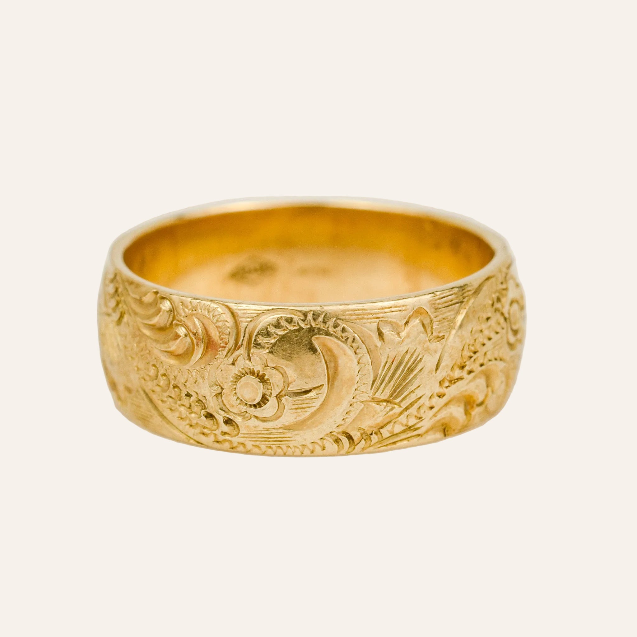 7.8mm Floral Etched Band