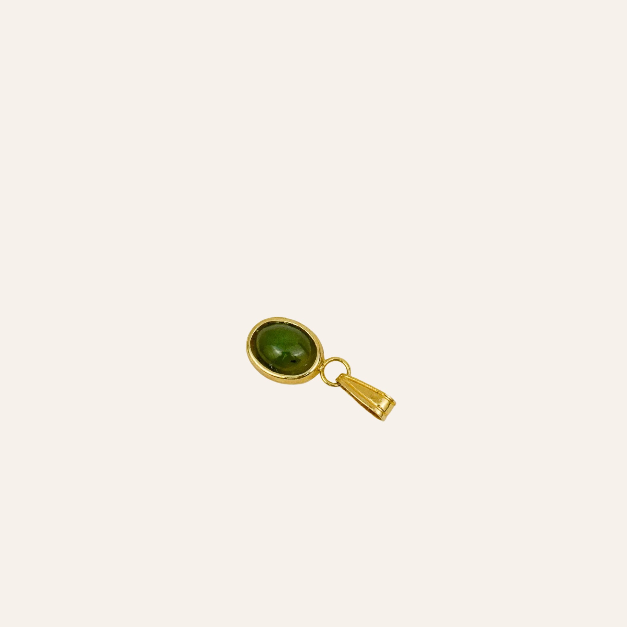 Cabochon Jade Pendant