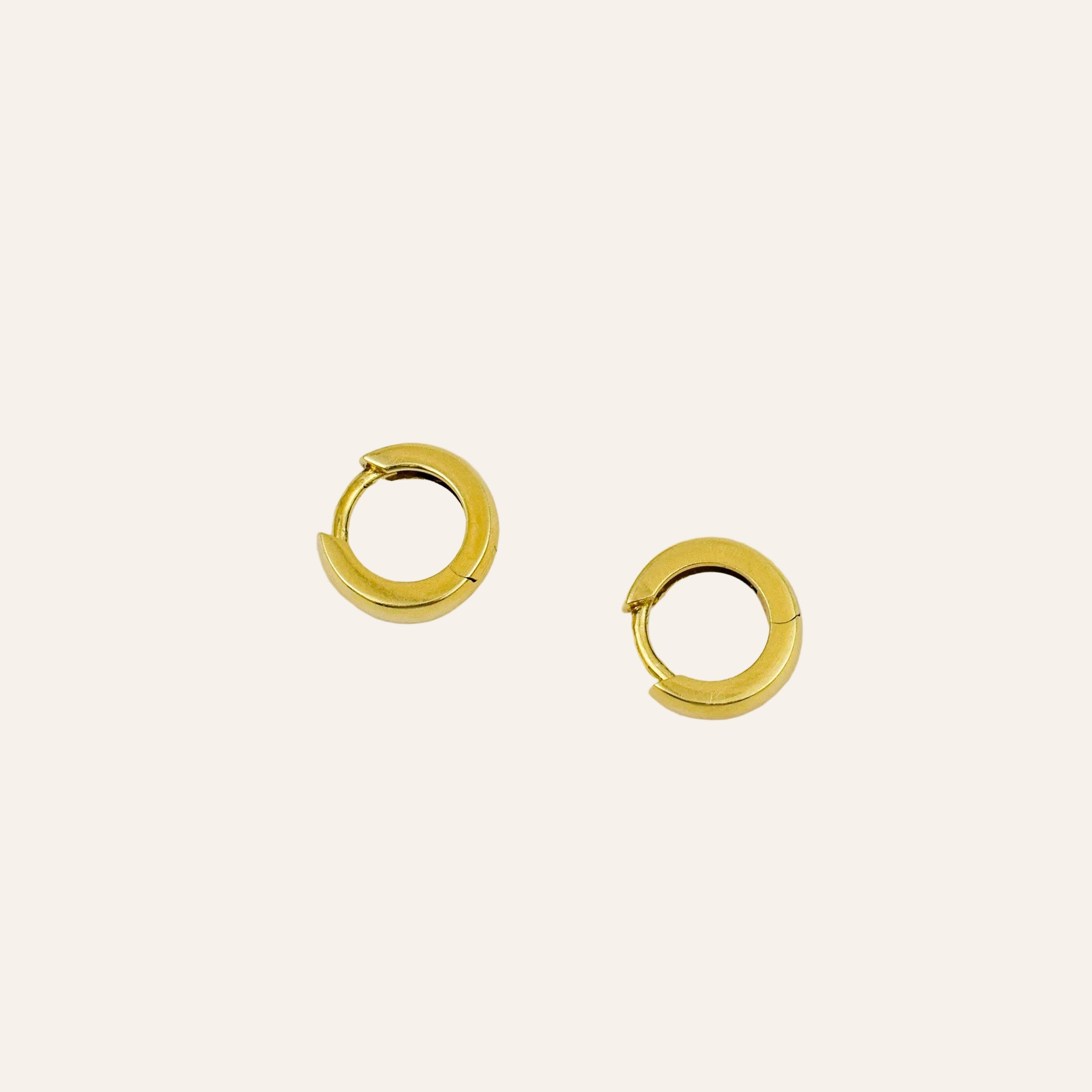 11mm Huggies