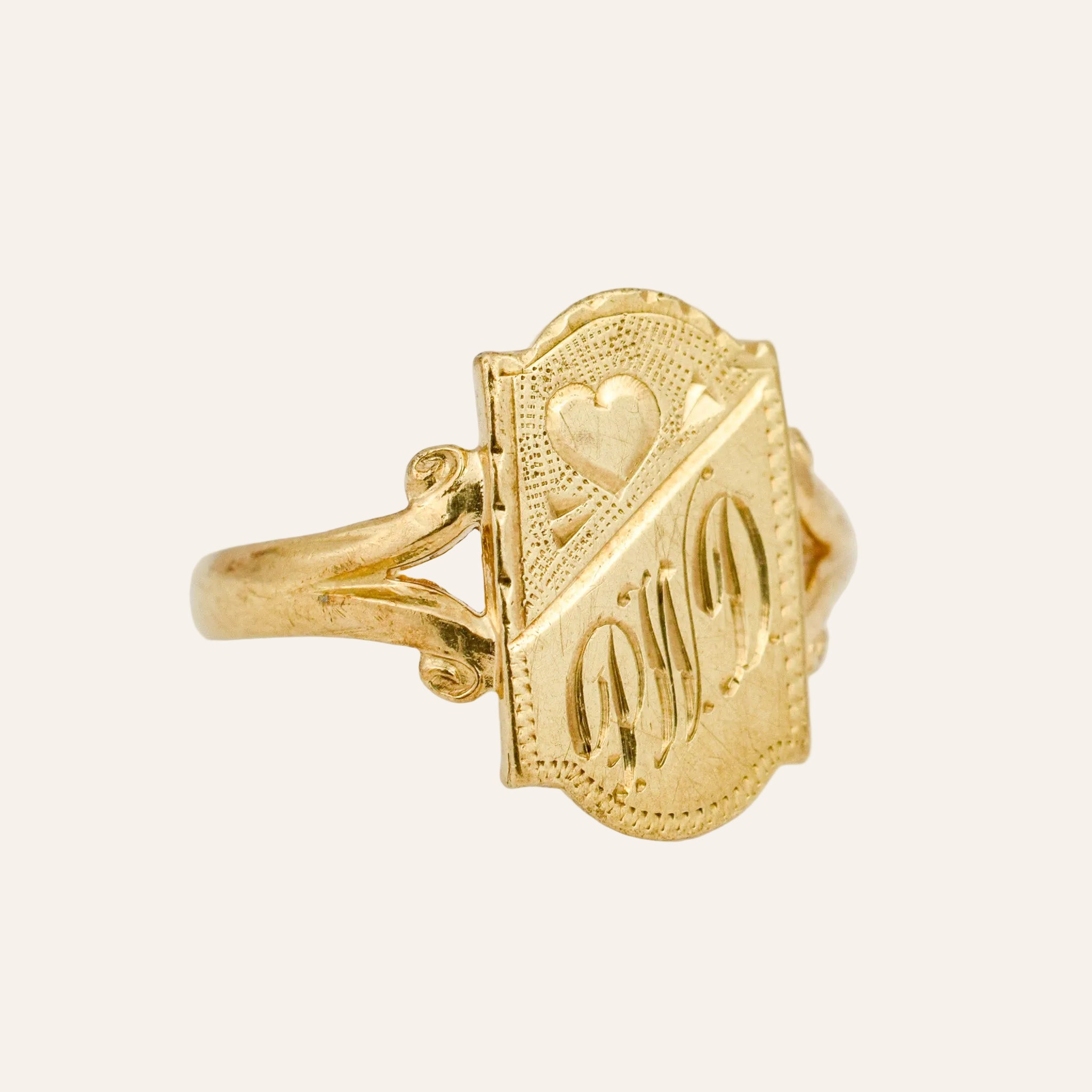 Antique 'PWD' Signet Ring