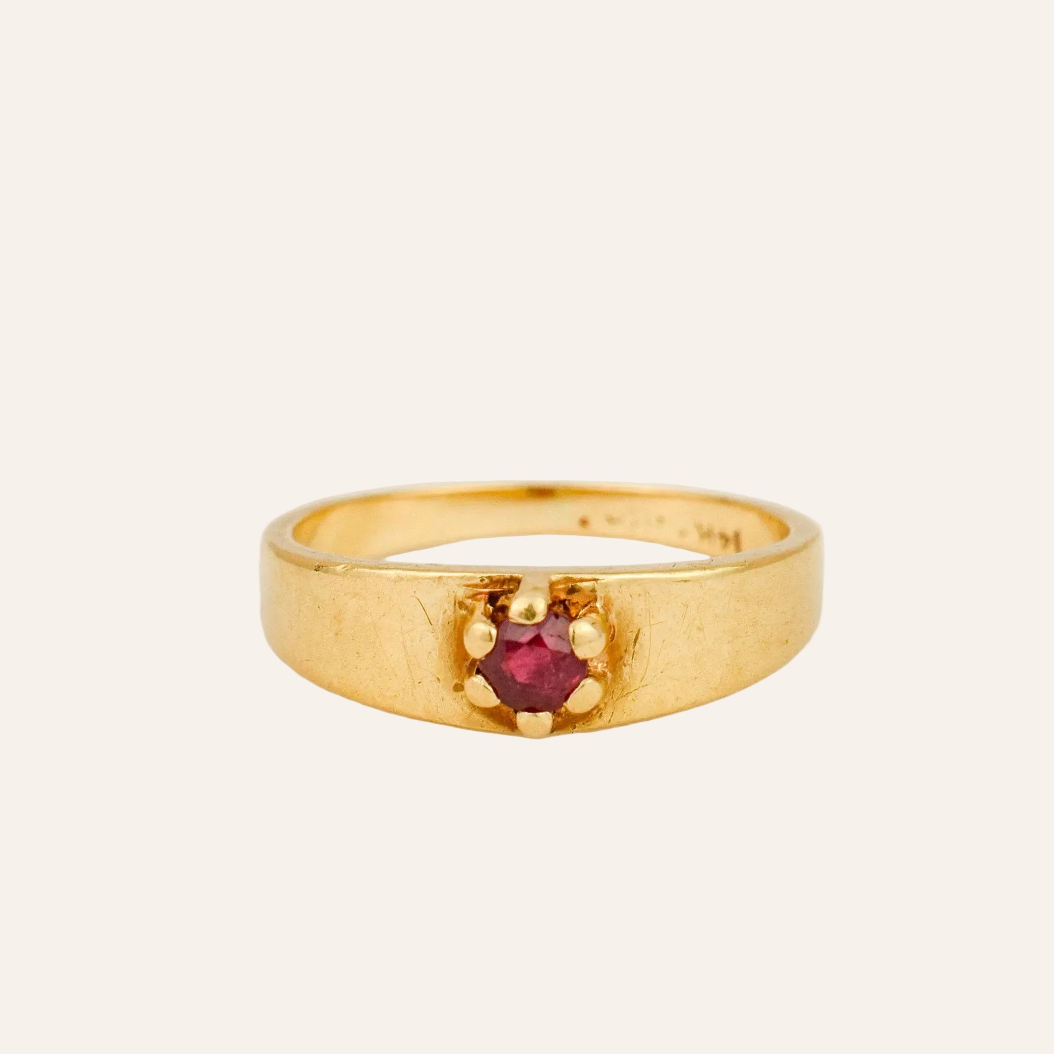 Solitaire Ruby Band