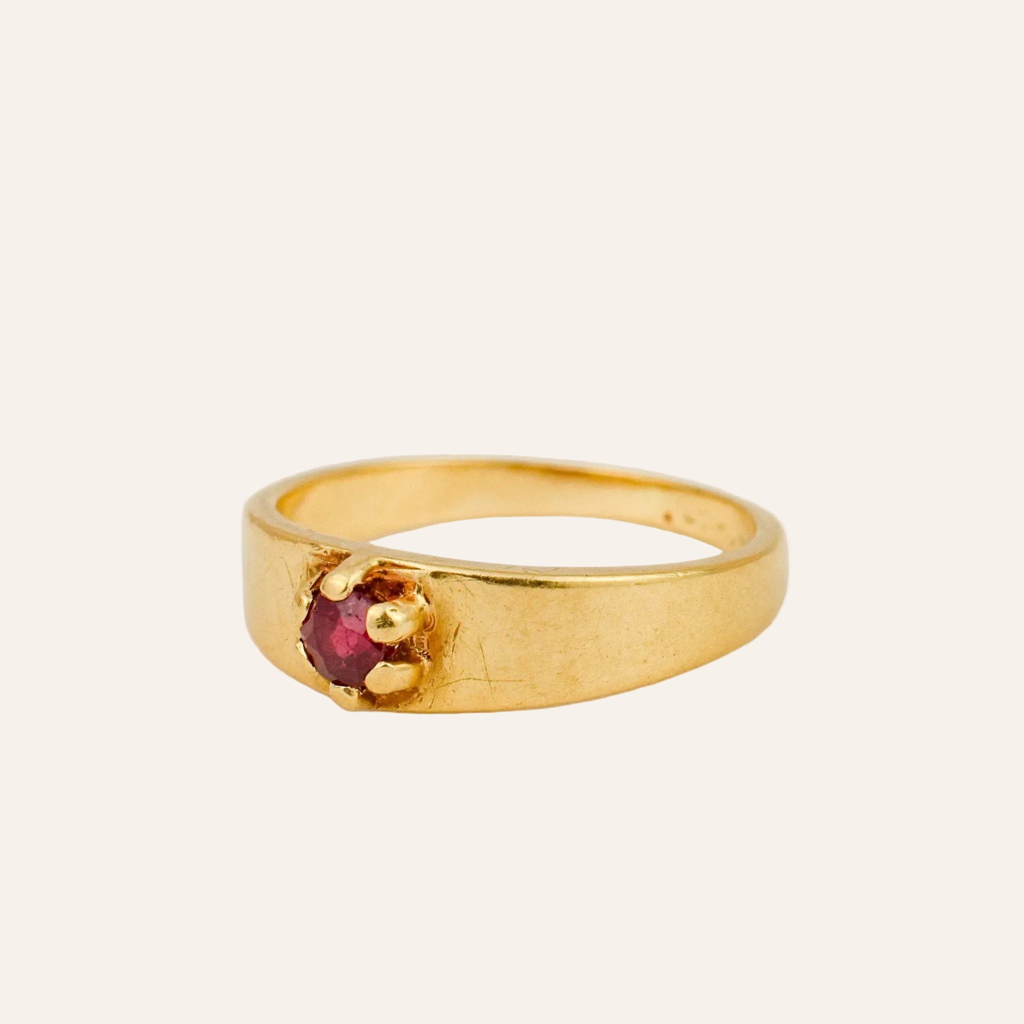 Solitaire Ruby Band