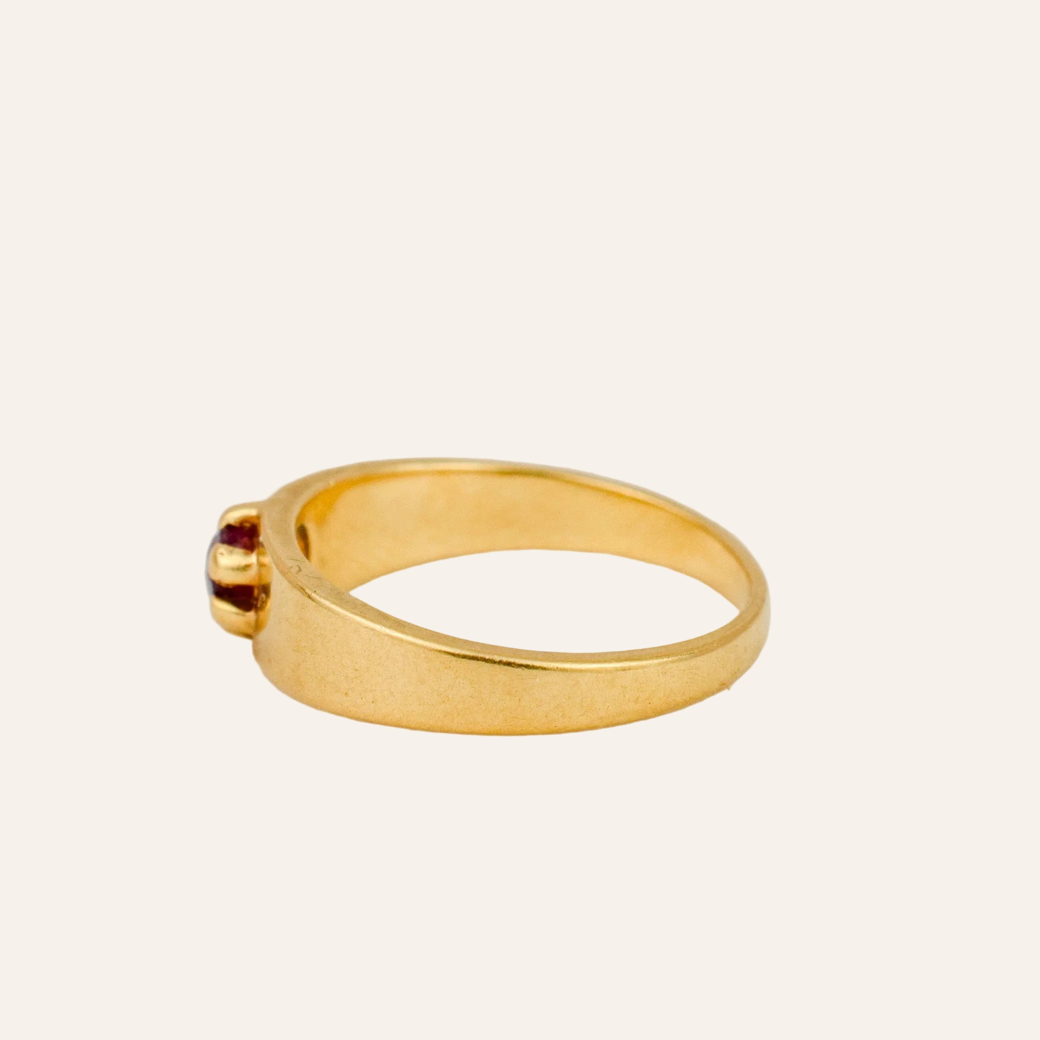 Solitaire Ruby Band
