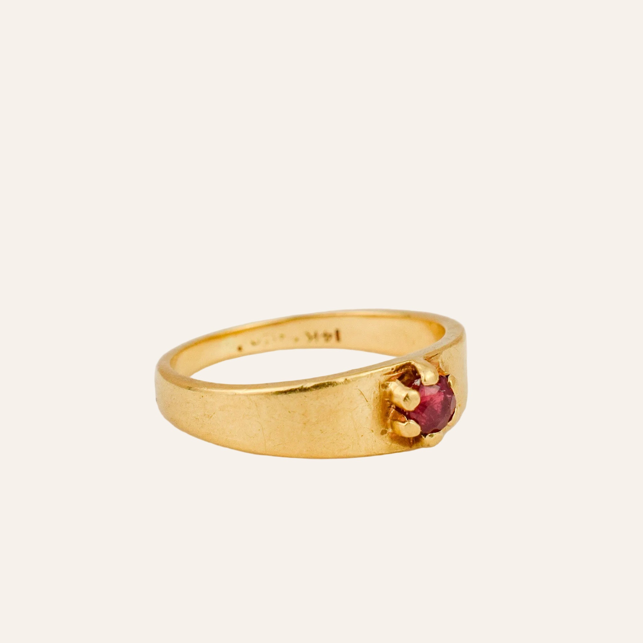 Solitaire Ruby Band