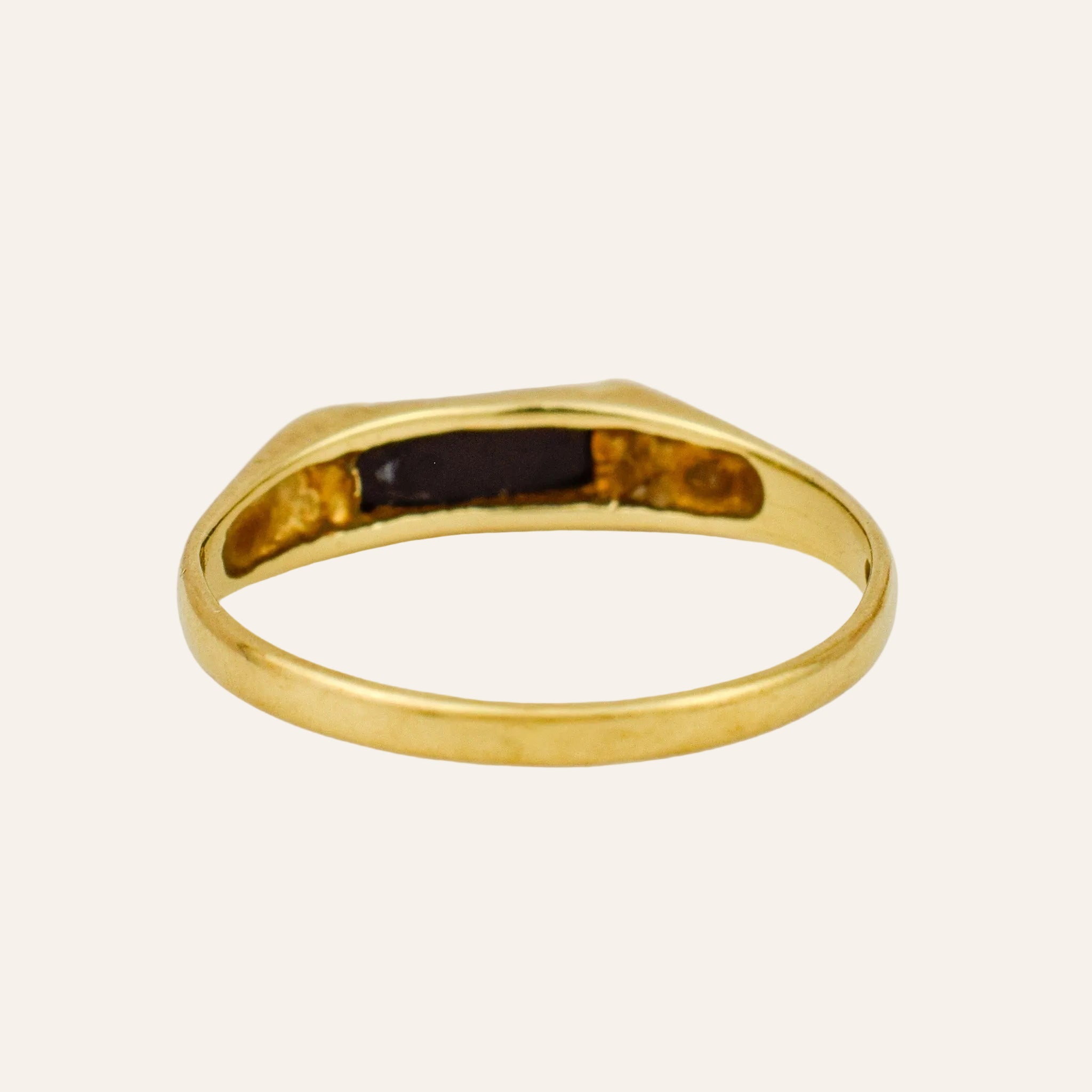 Onyx Bar Ring