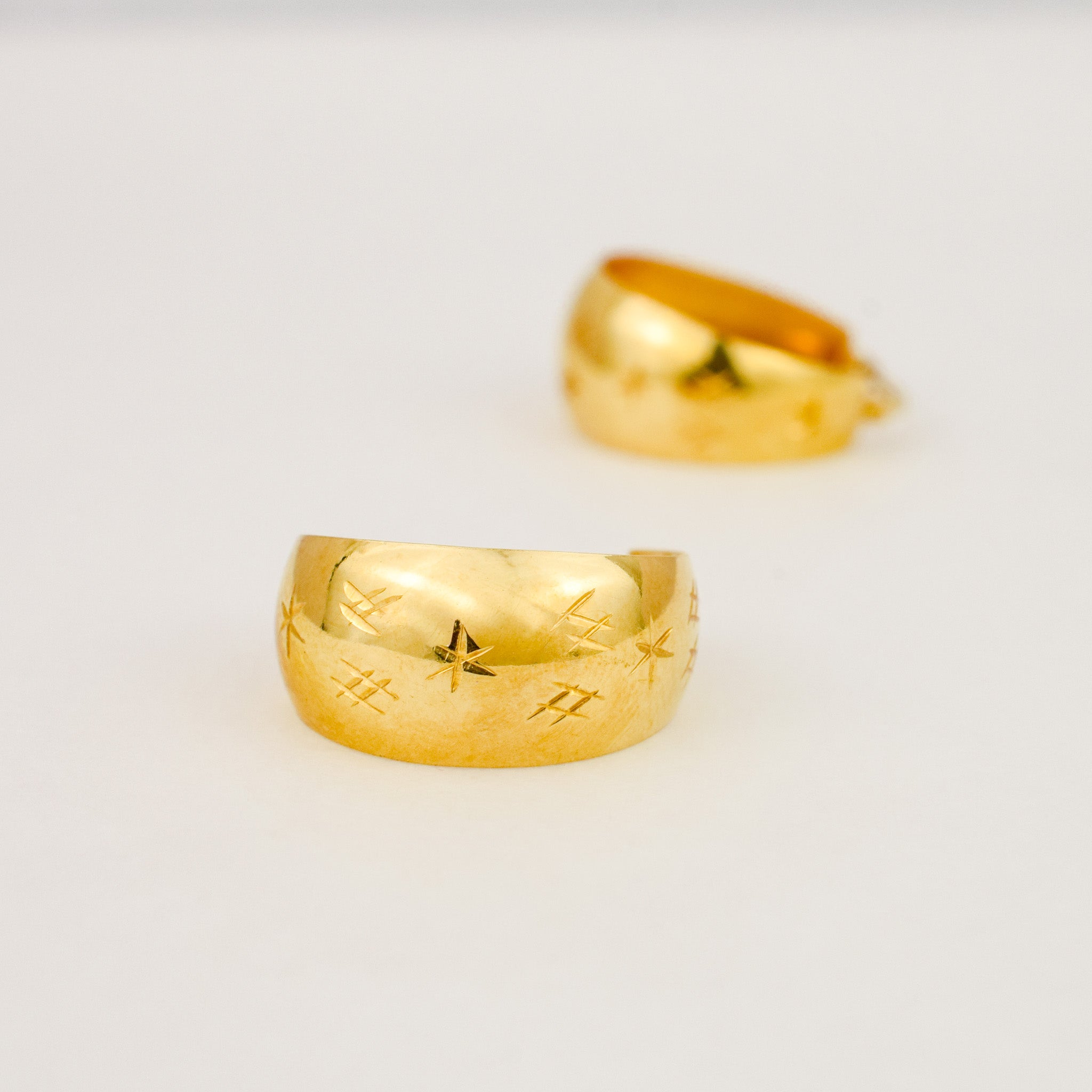 19.3mm Star-Etched Hoops