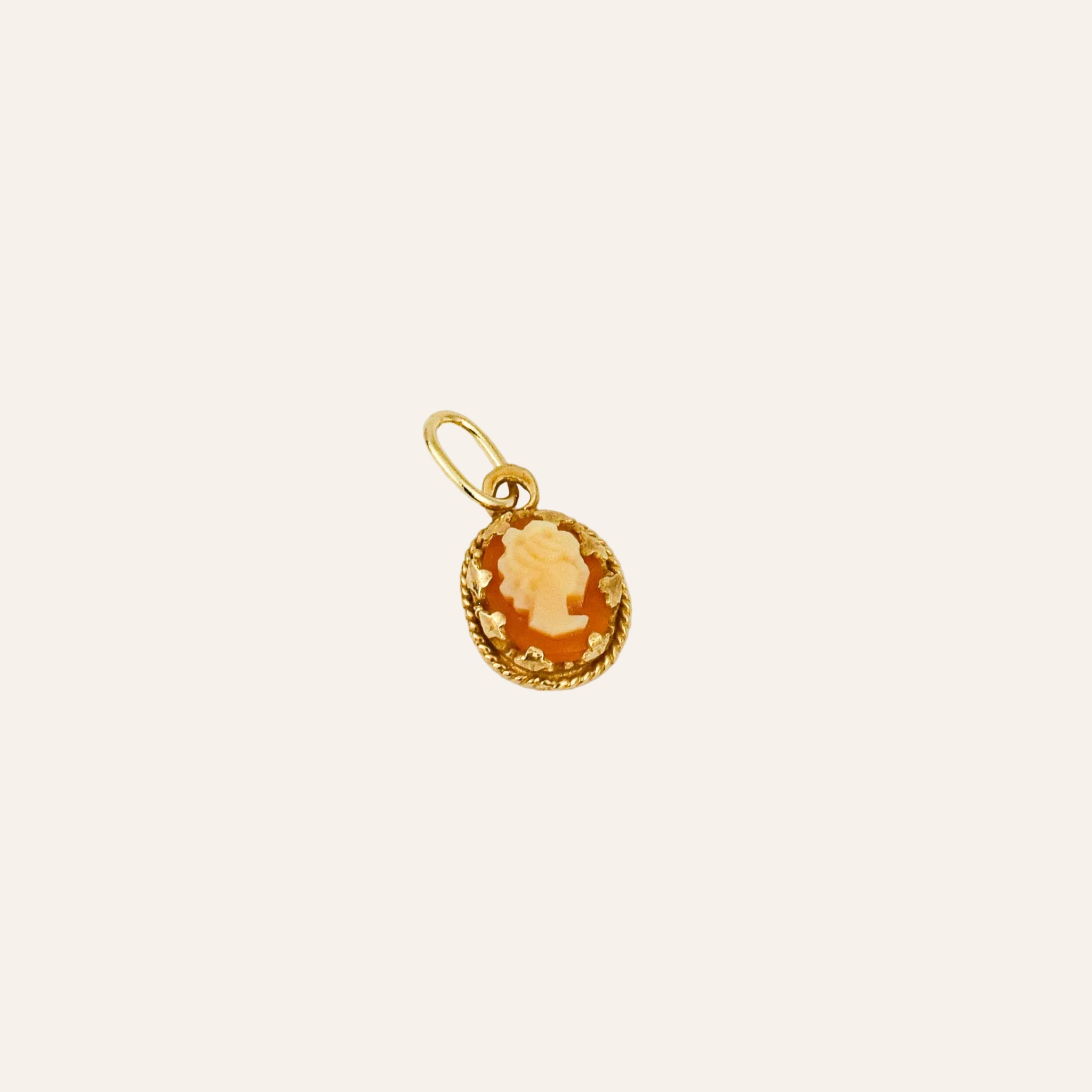 Cameo Charm