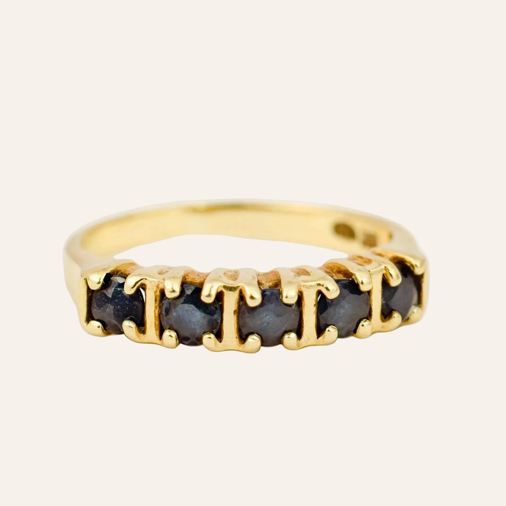 5 Sapphire Band