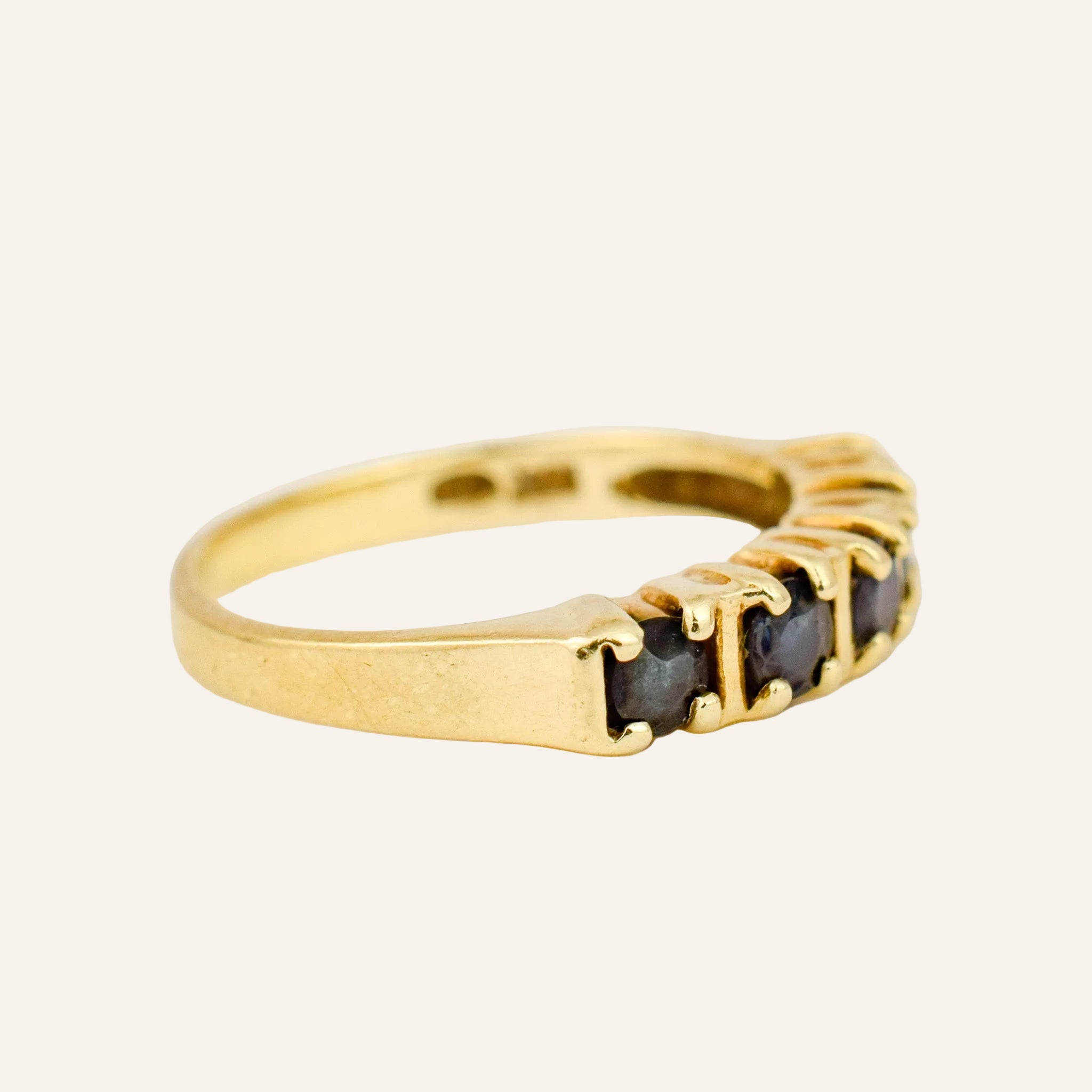5 Sapphire Band