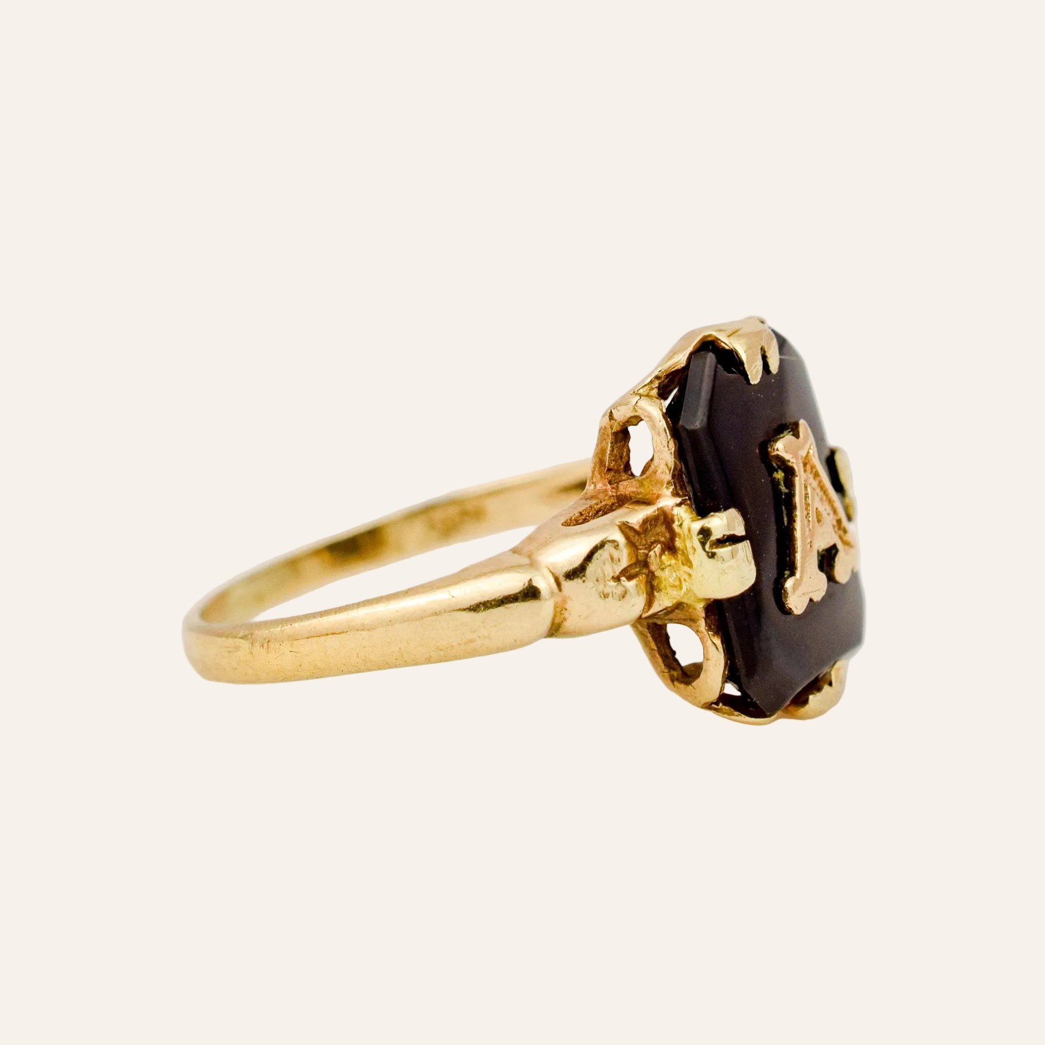 Onyx 'A' Ring