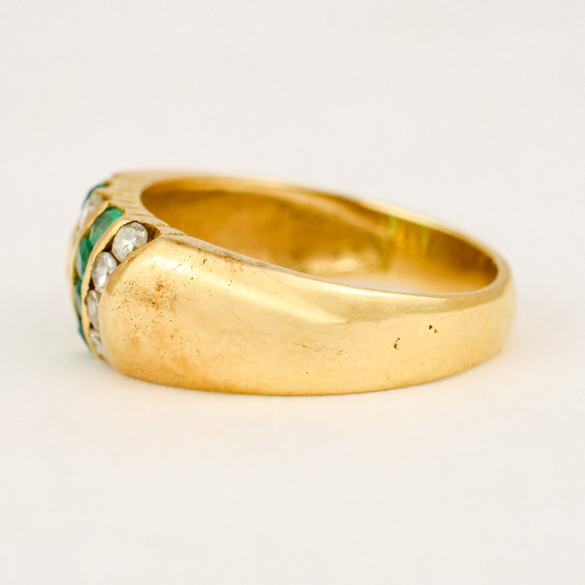 Emerald and Diamond Linear Band