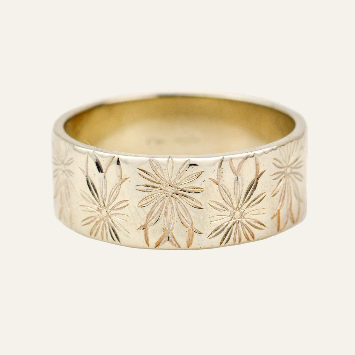 Engraved Daisy 8.2mm Cigar Band