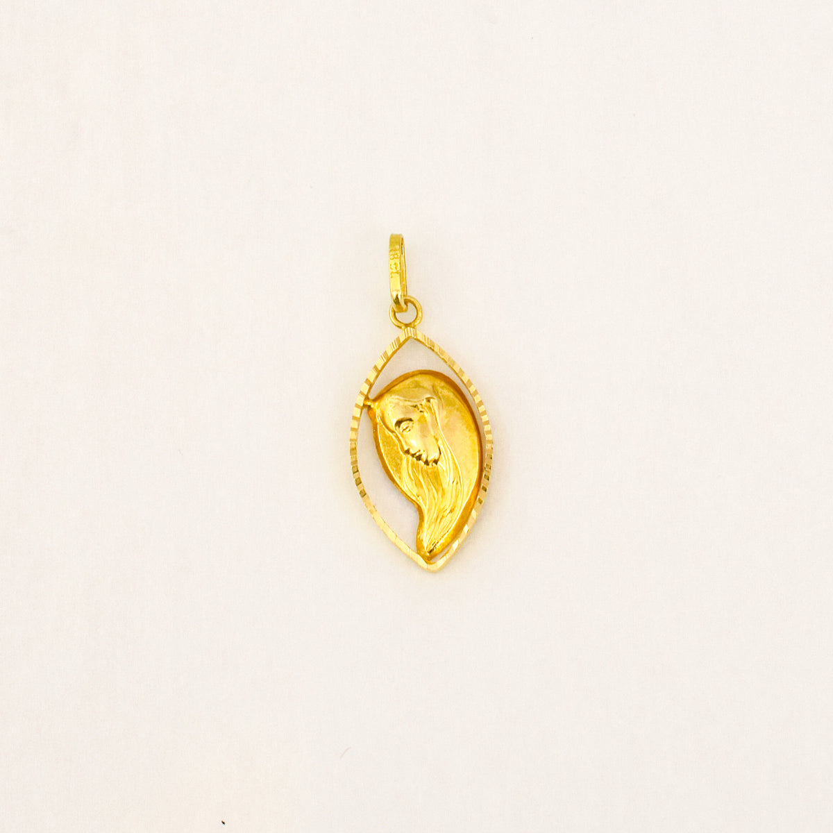 Madonna Pendant