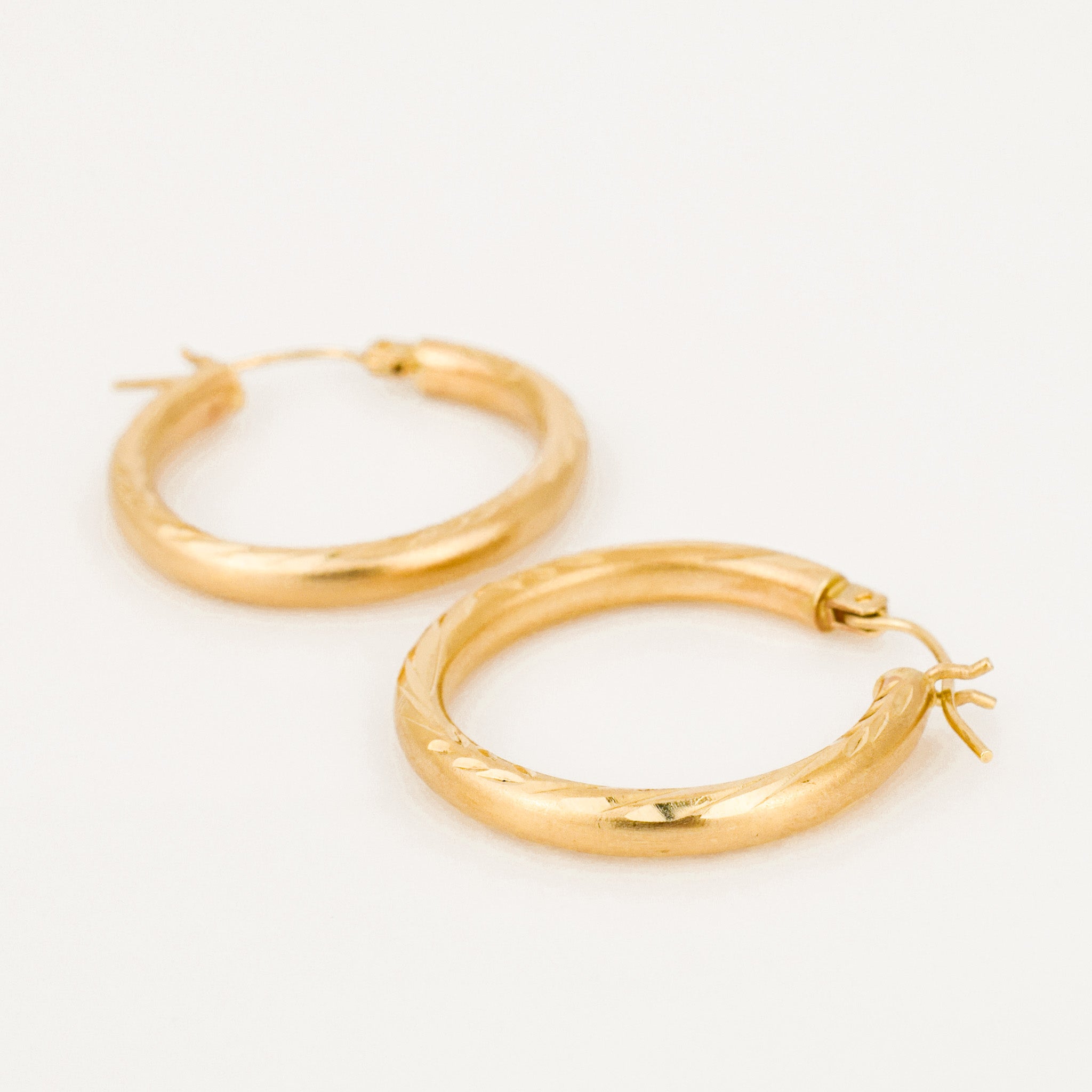 vintage 25.5 mm Satin Hoops