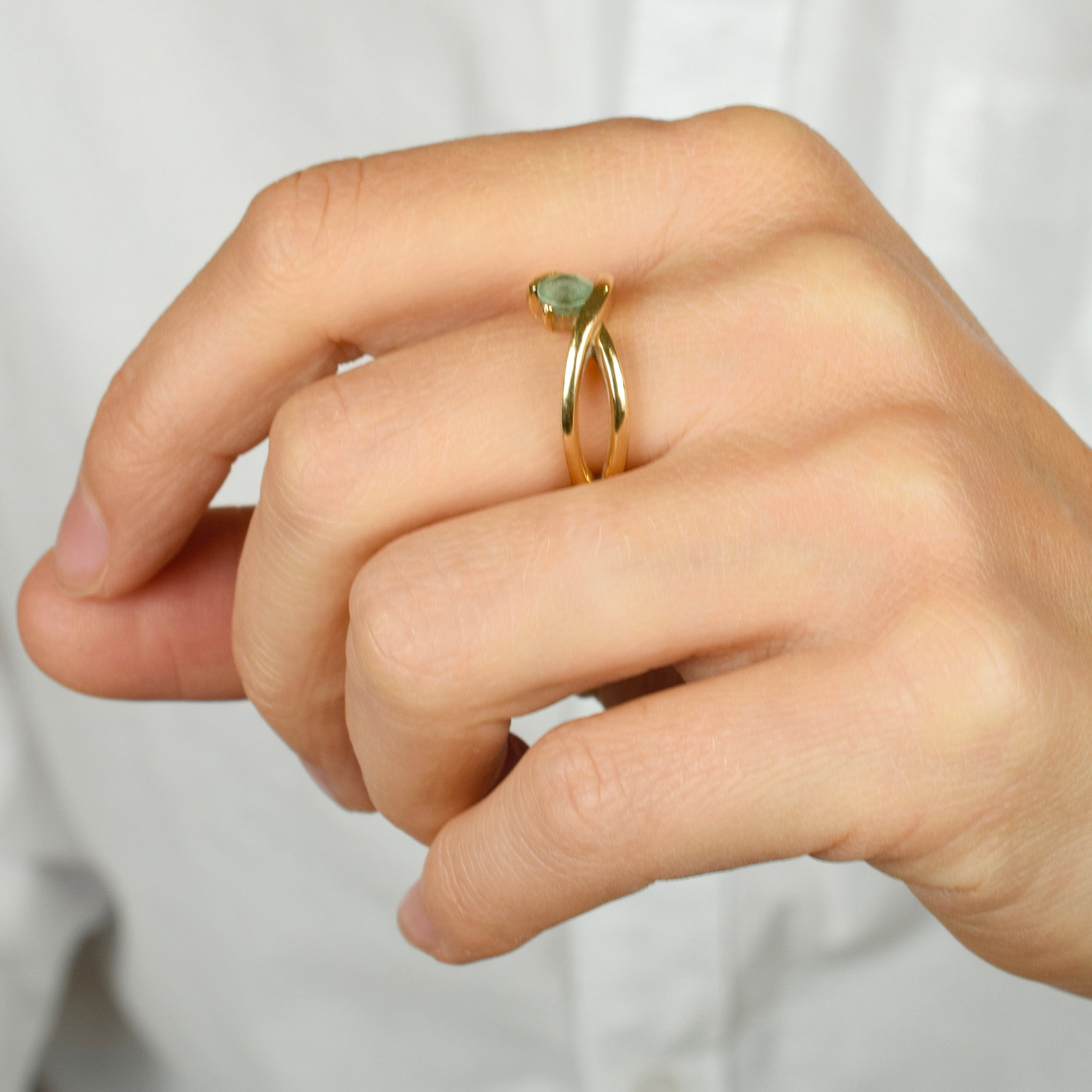 vintage Green Quartz Crossover Ring