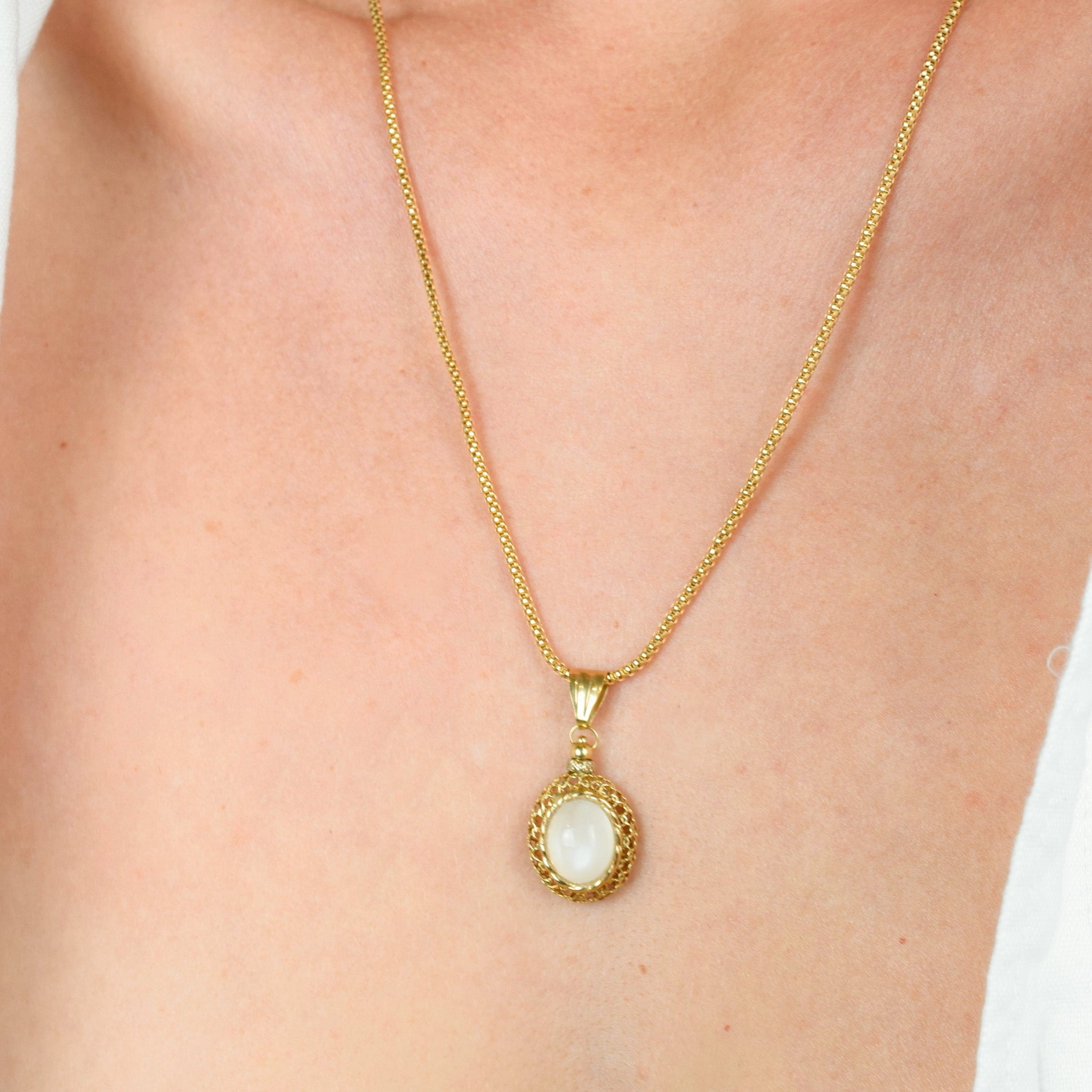 vintage Moonstone Gold Pendant