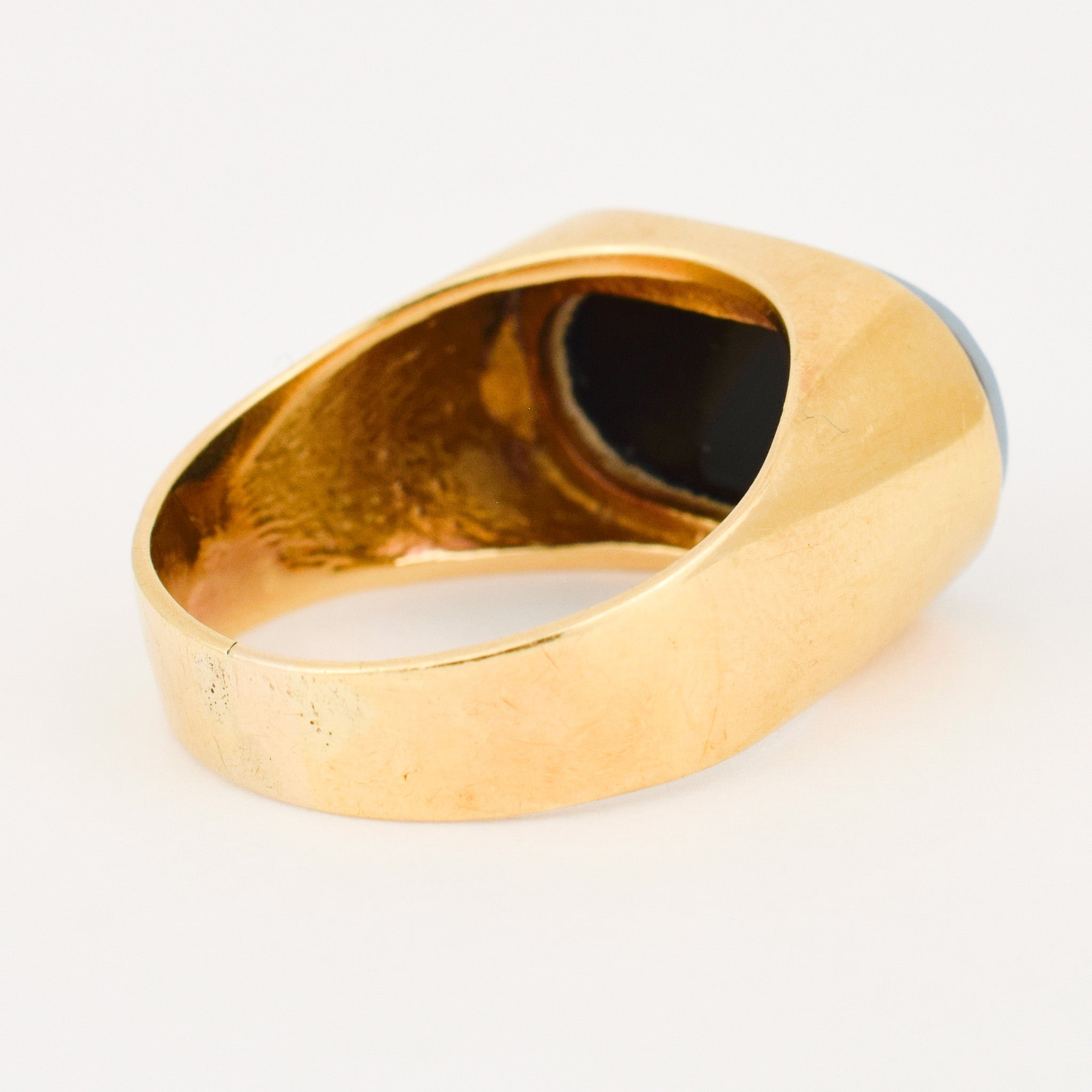 vintage 18k blue saddle ring 