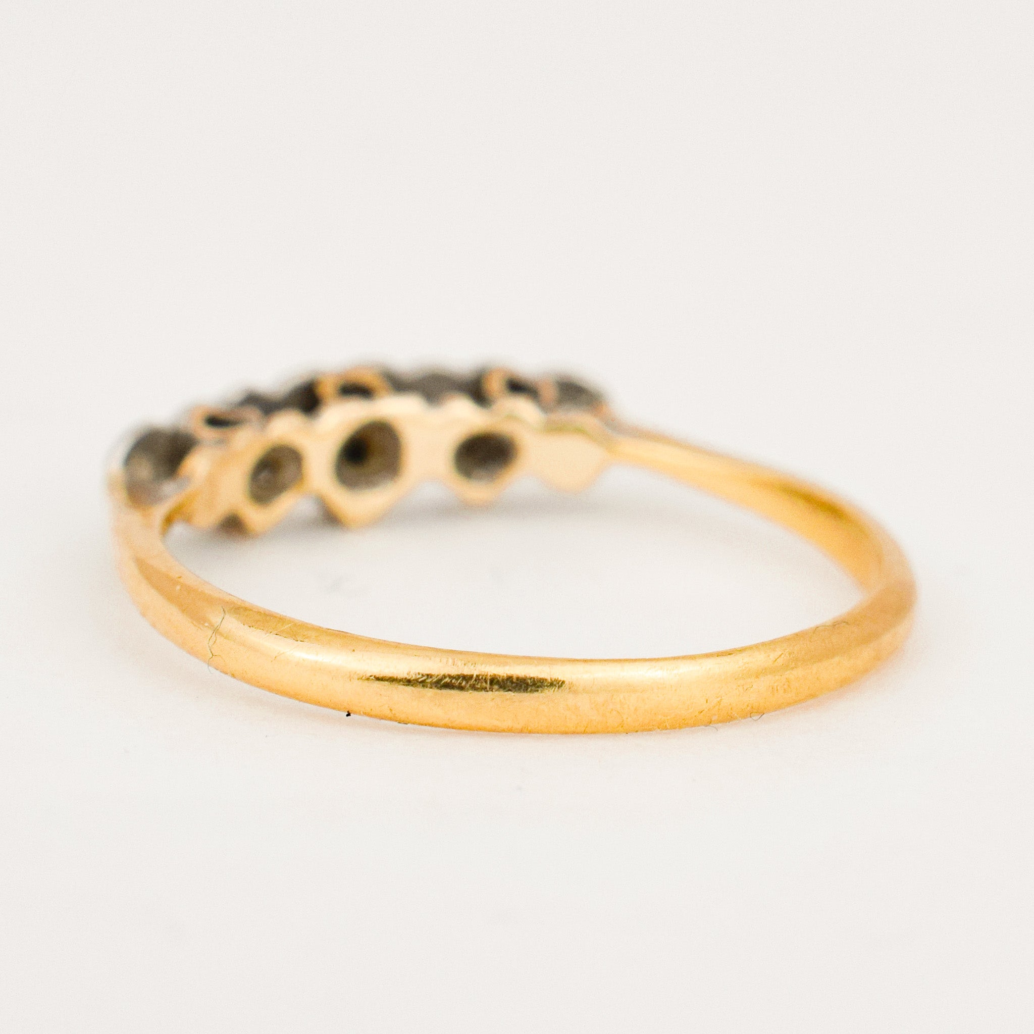 Antique Diamond Heart Band