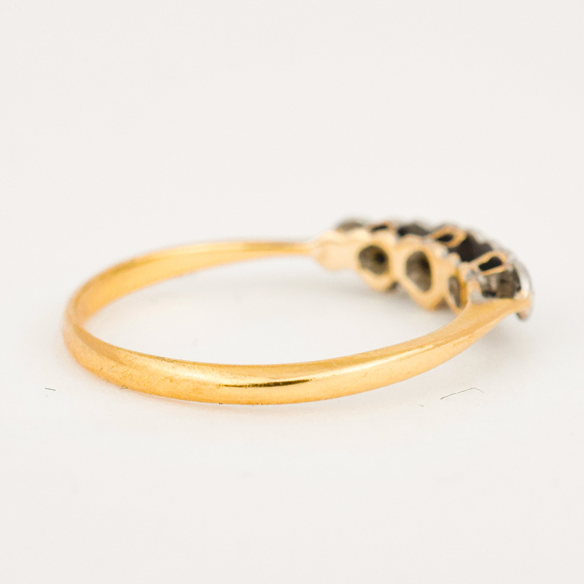 Antique Diamond Heart Band