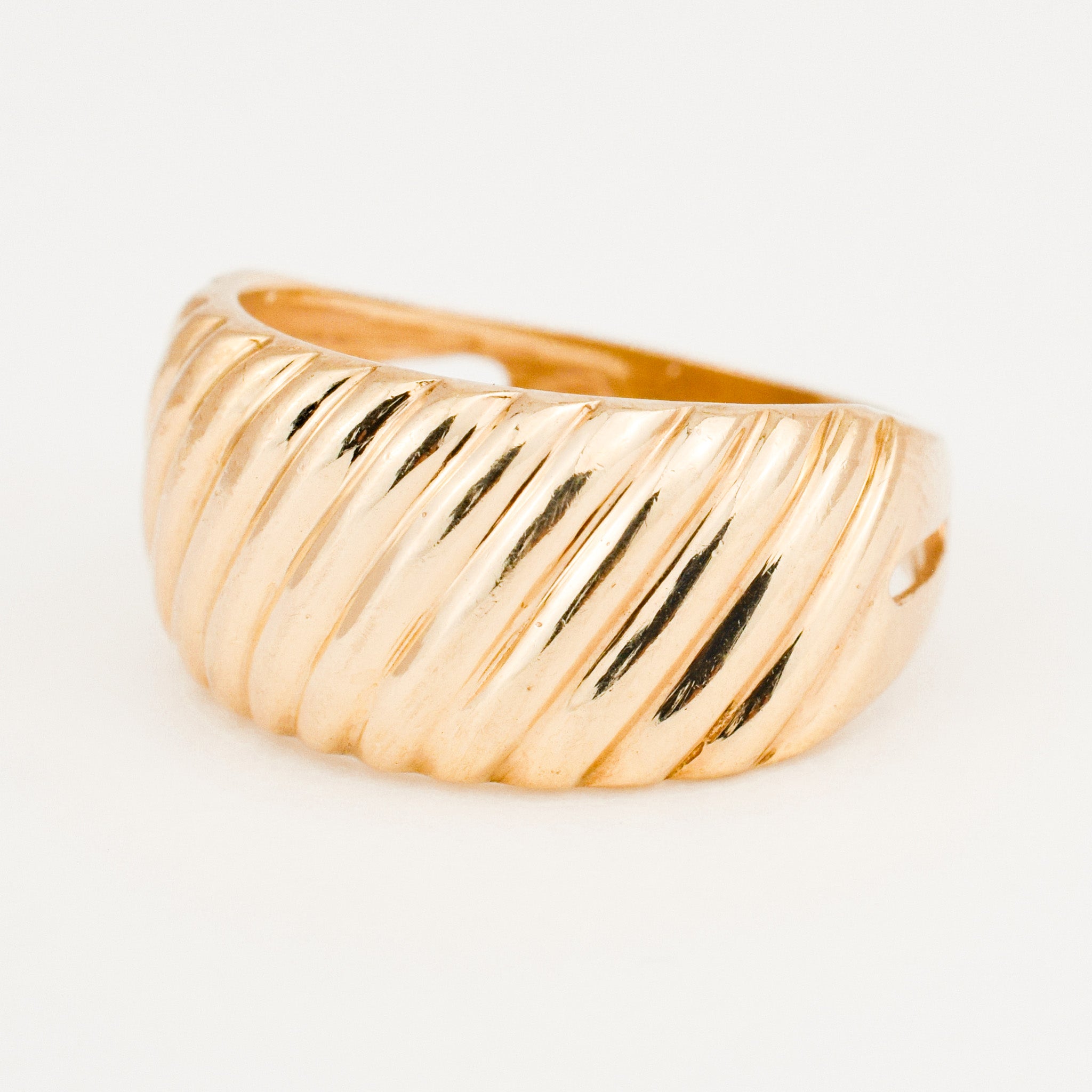 vintage 10 mm Ribbed Gold Band
