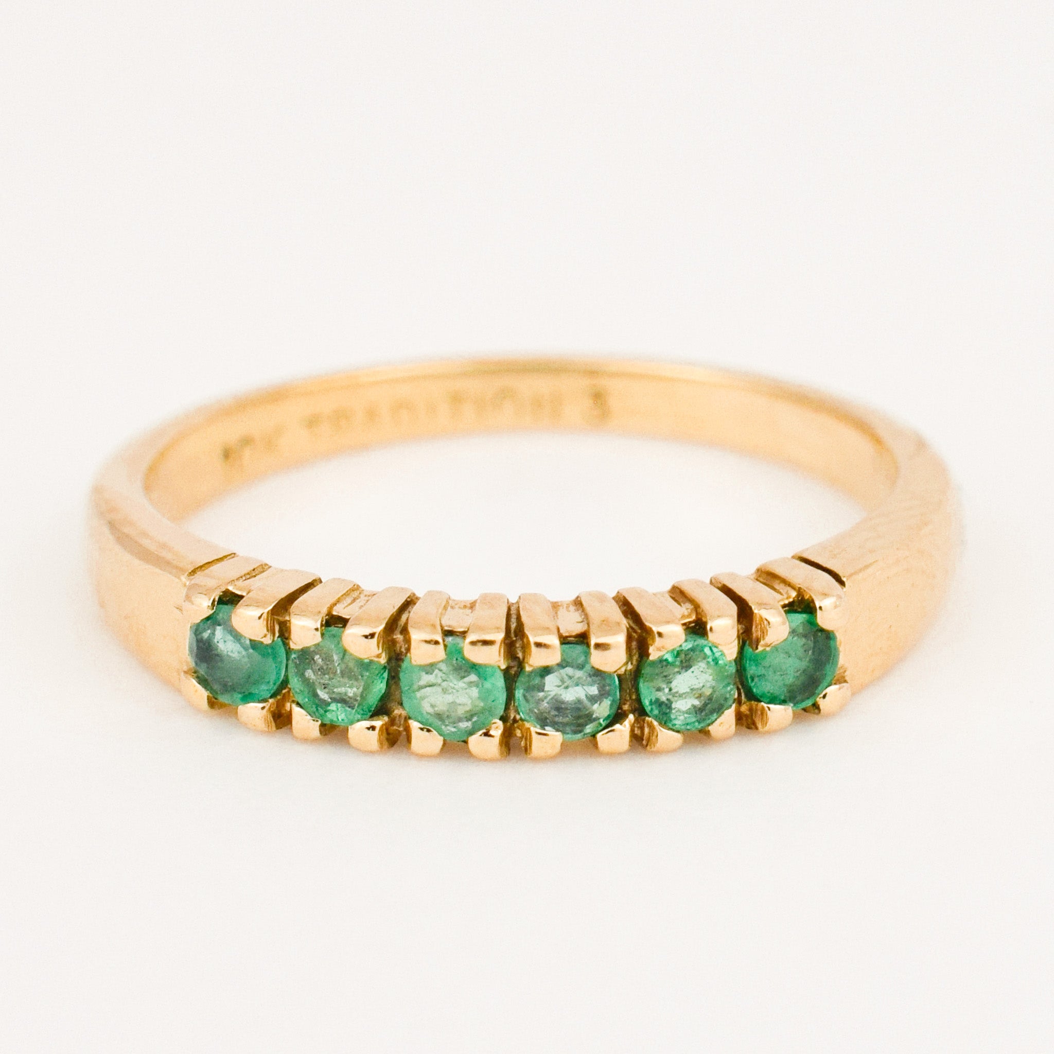 vintage Distinguished Emerald Band