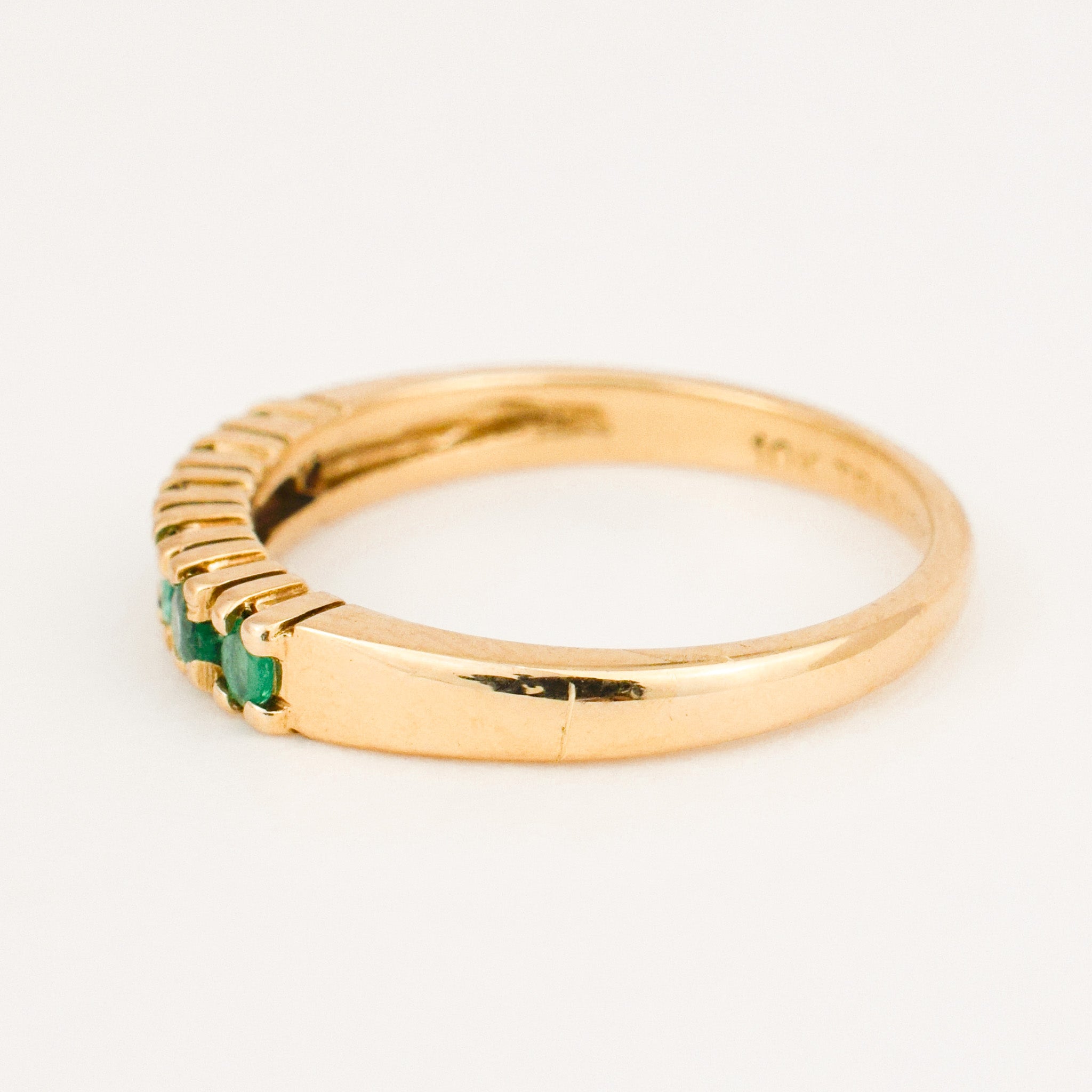 vintage Distinguished Emerald Band