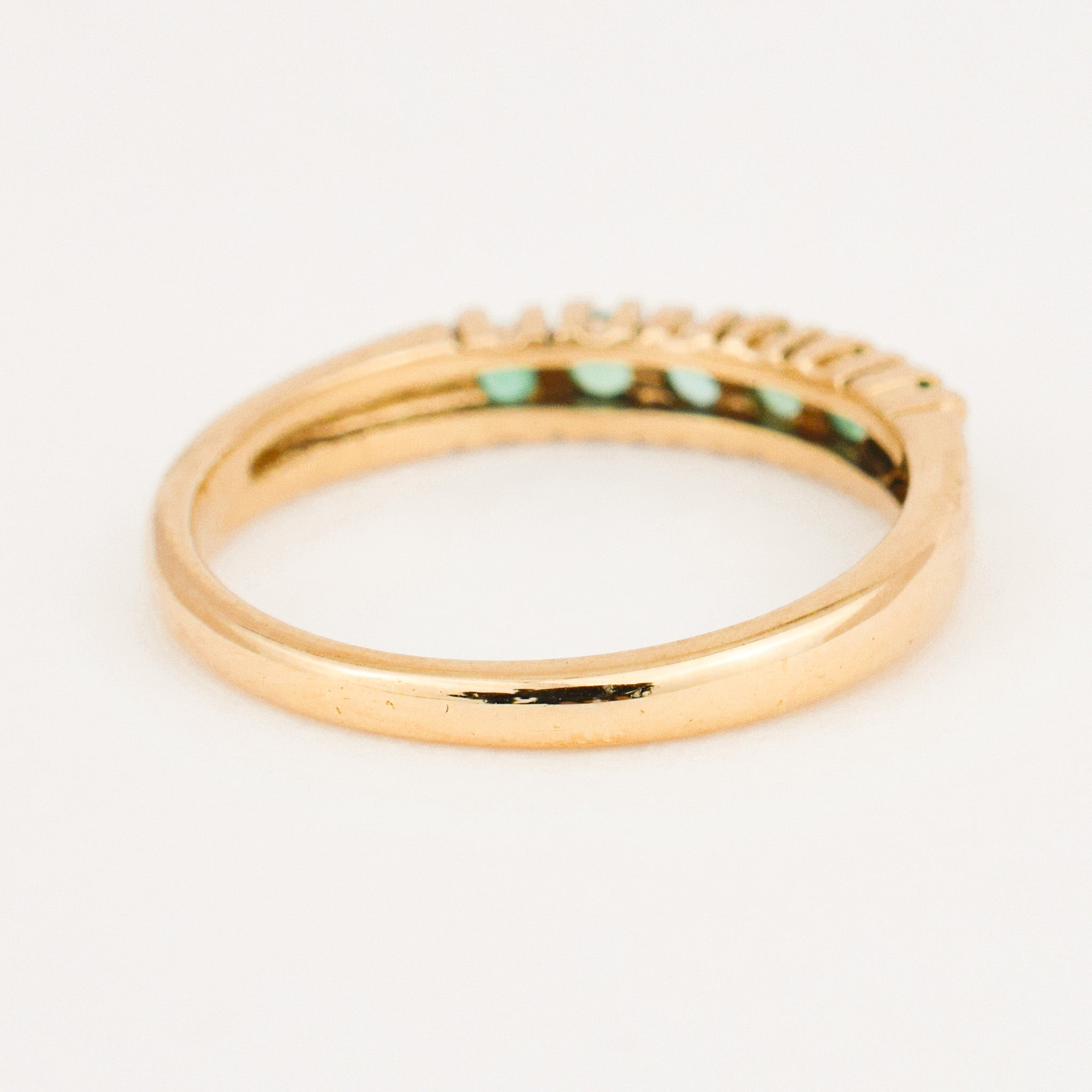 vintage Distinguished Emerald Band