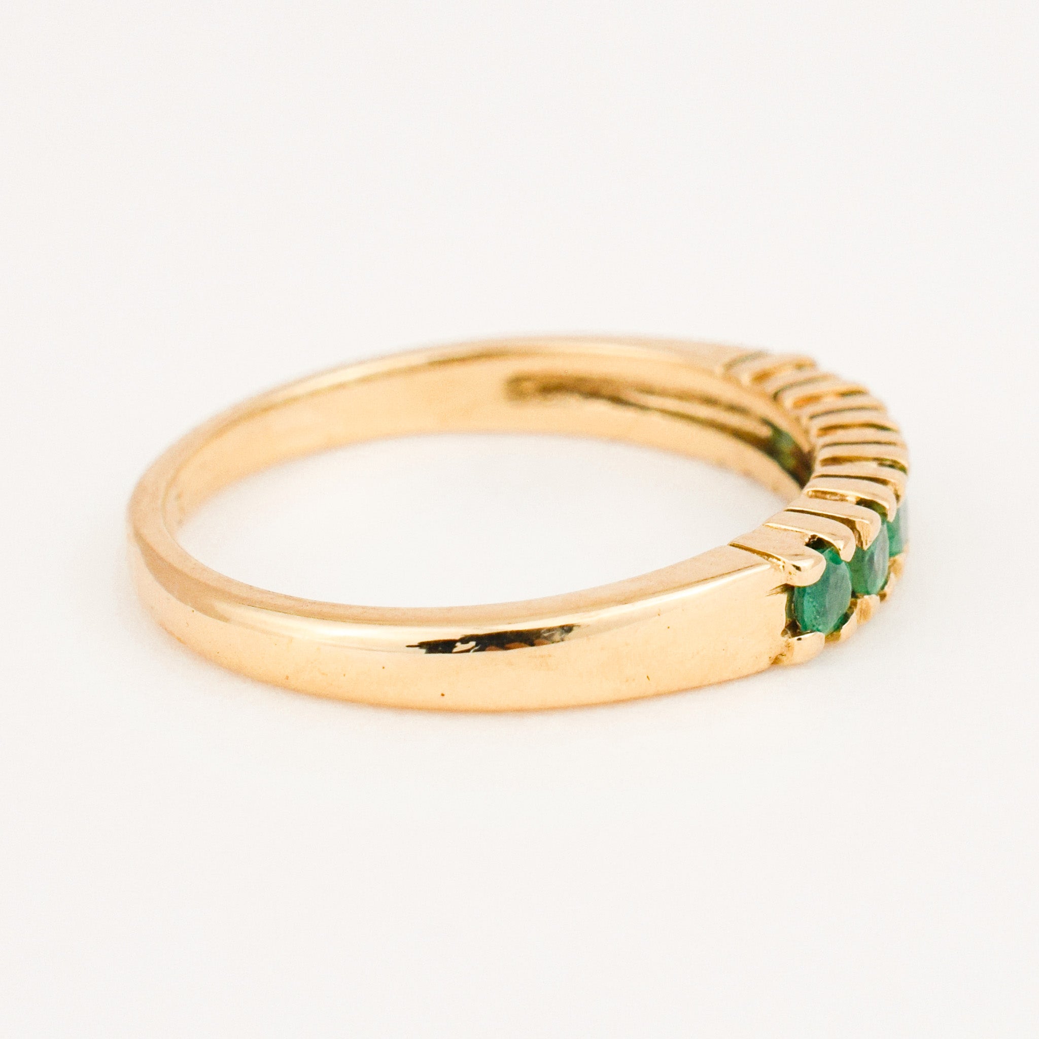 vintage Distinguished Emerald Band