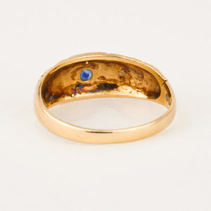 Vintage Sapphire Gold Band with Detailed Shoulders