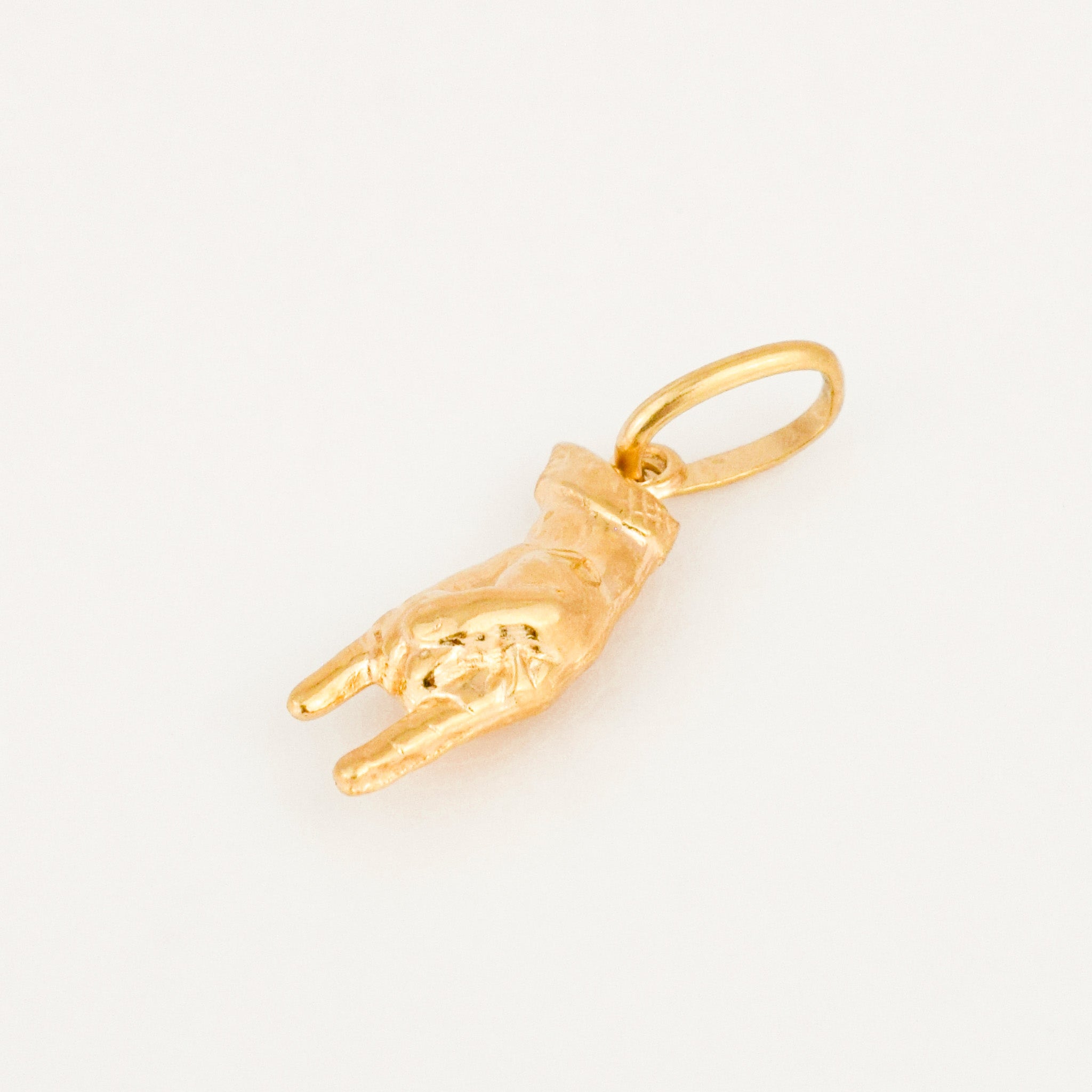 vintage Mano Cornuto Charm