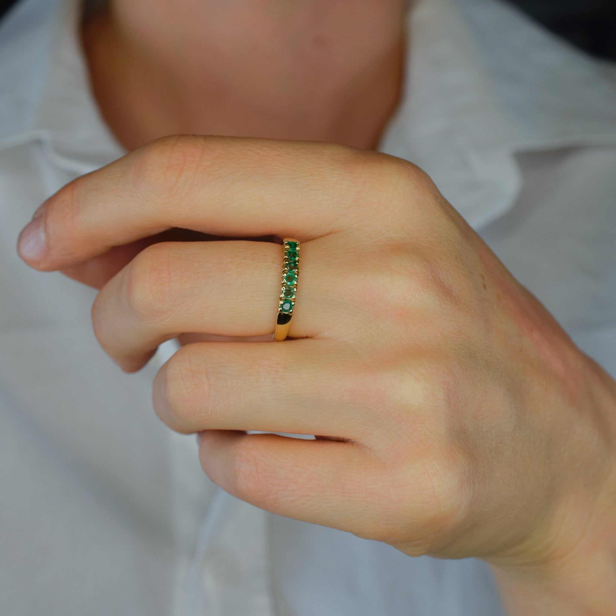 vintage Distinguished Emerald Band