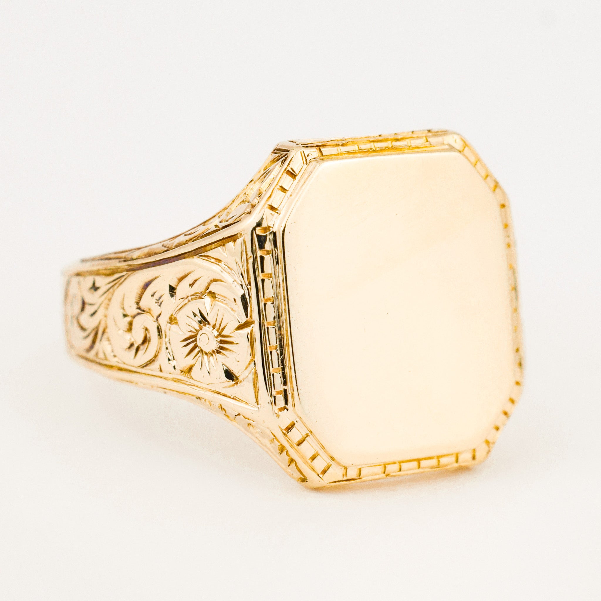vintage Blank 14k gold Floral Signet Ring