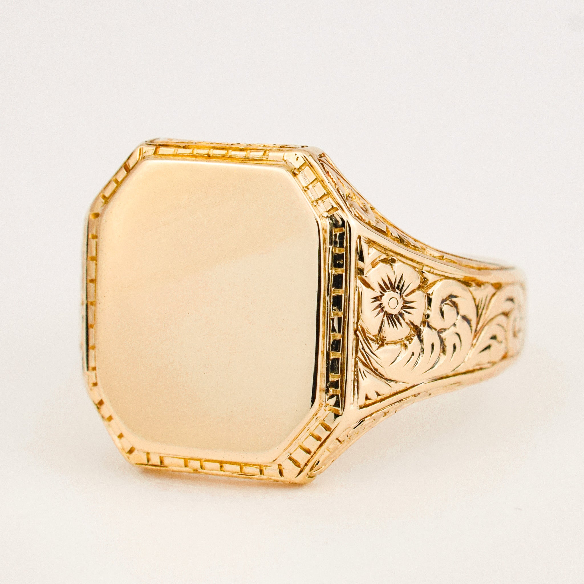 vintage Blank 14k gold Floral Signet Ring