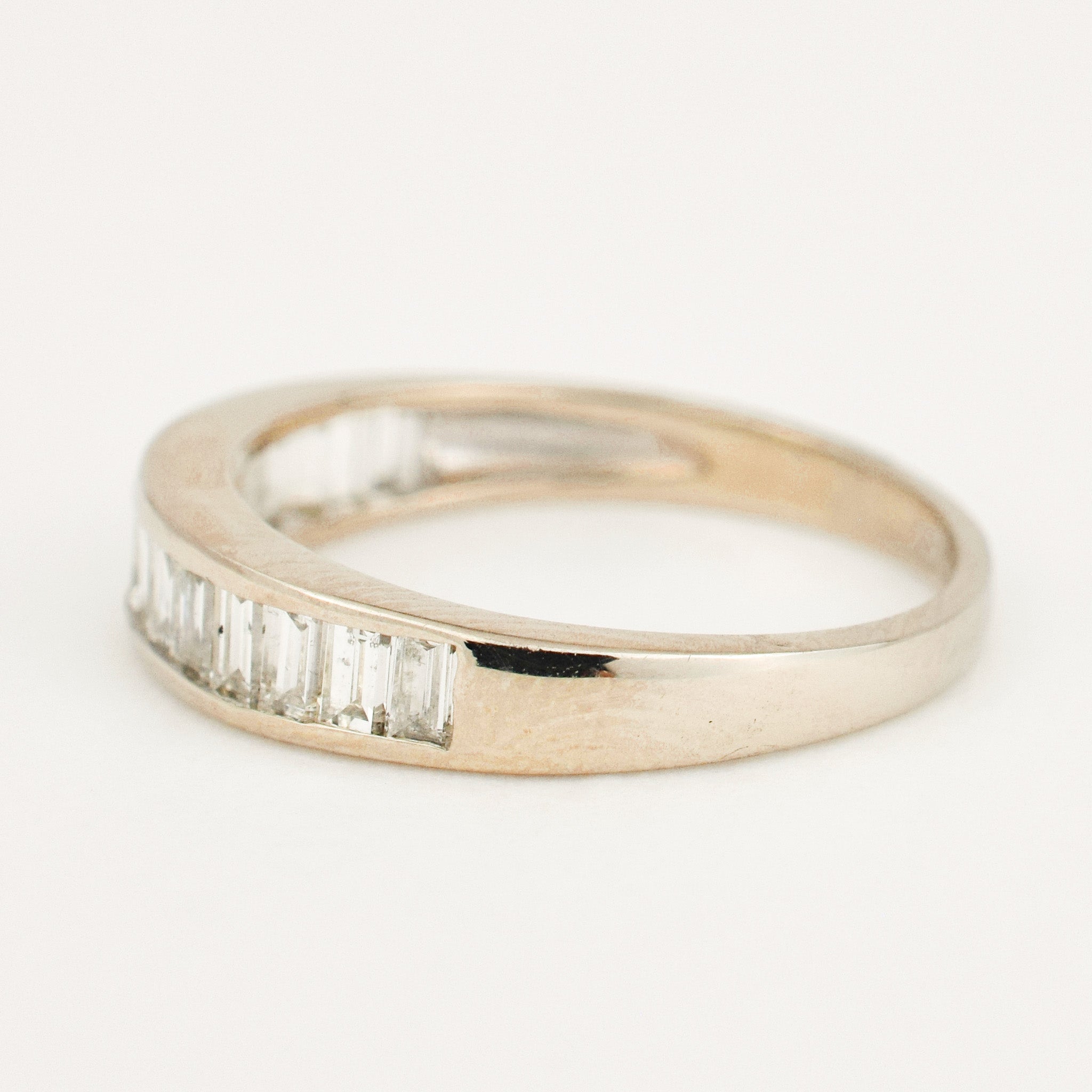 14k white gold baguette diamond ring 