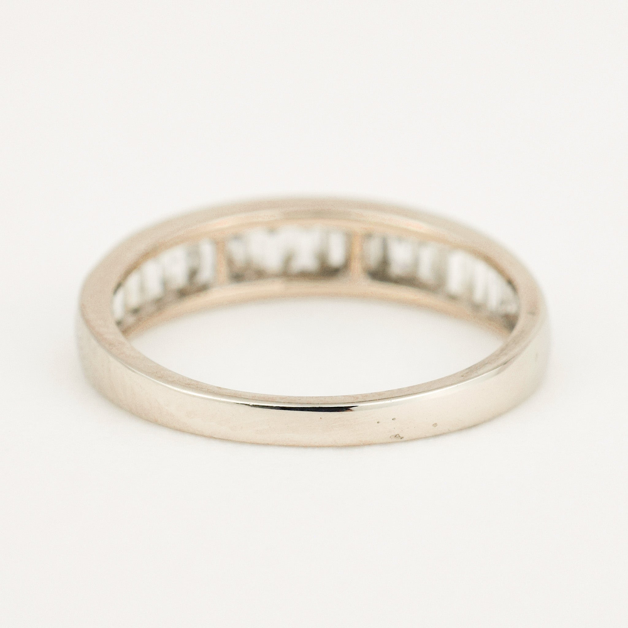 14k white gold baguette diamond ring 