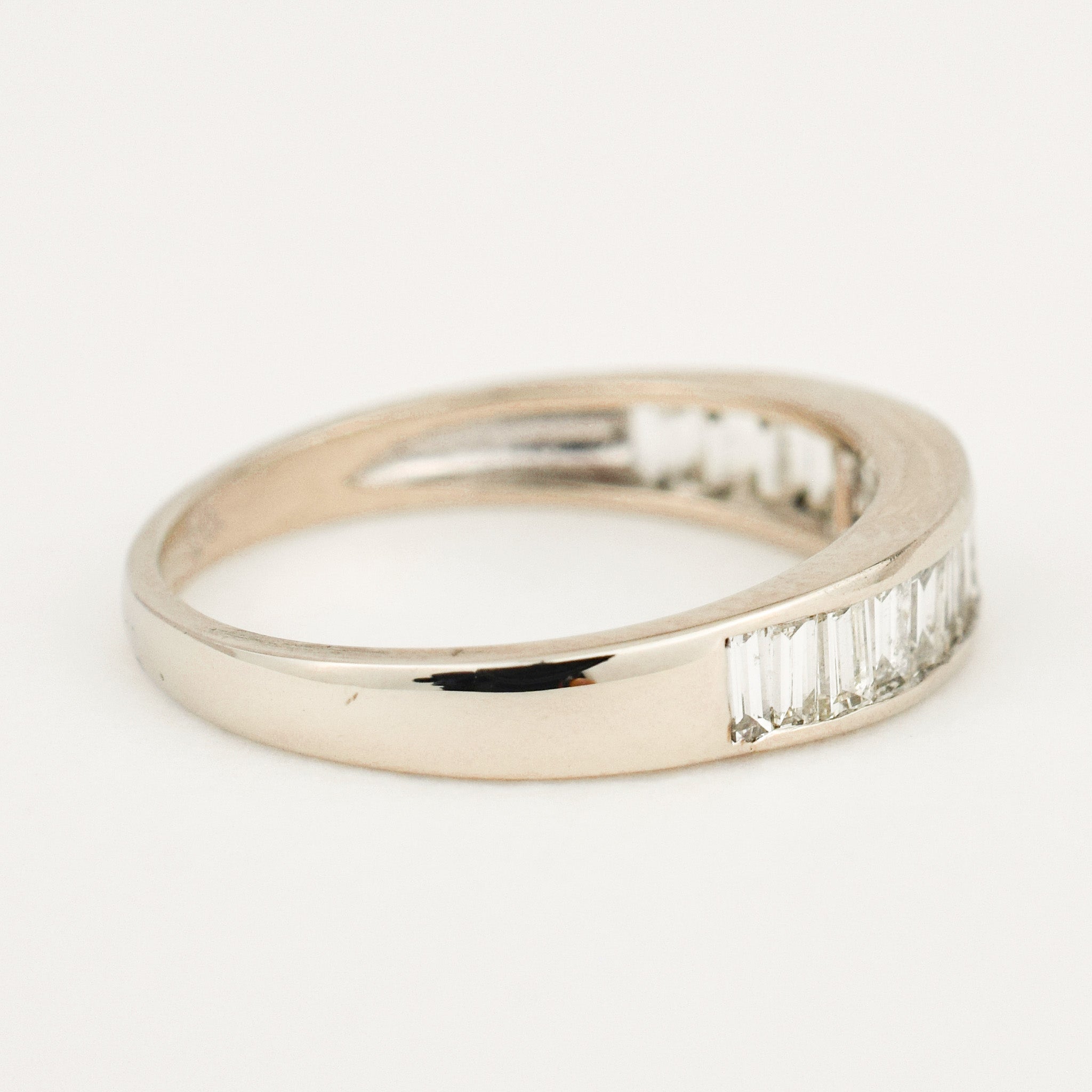 14k white gold baguette diamond ring 