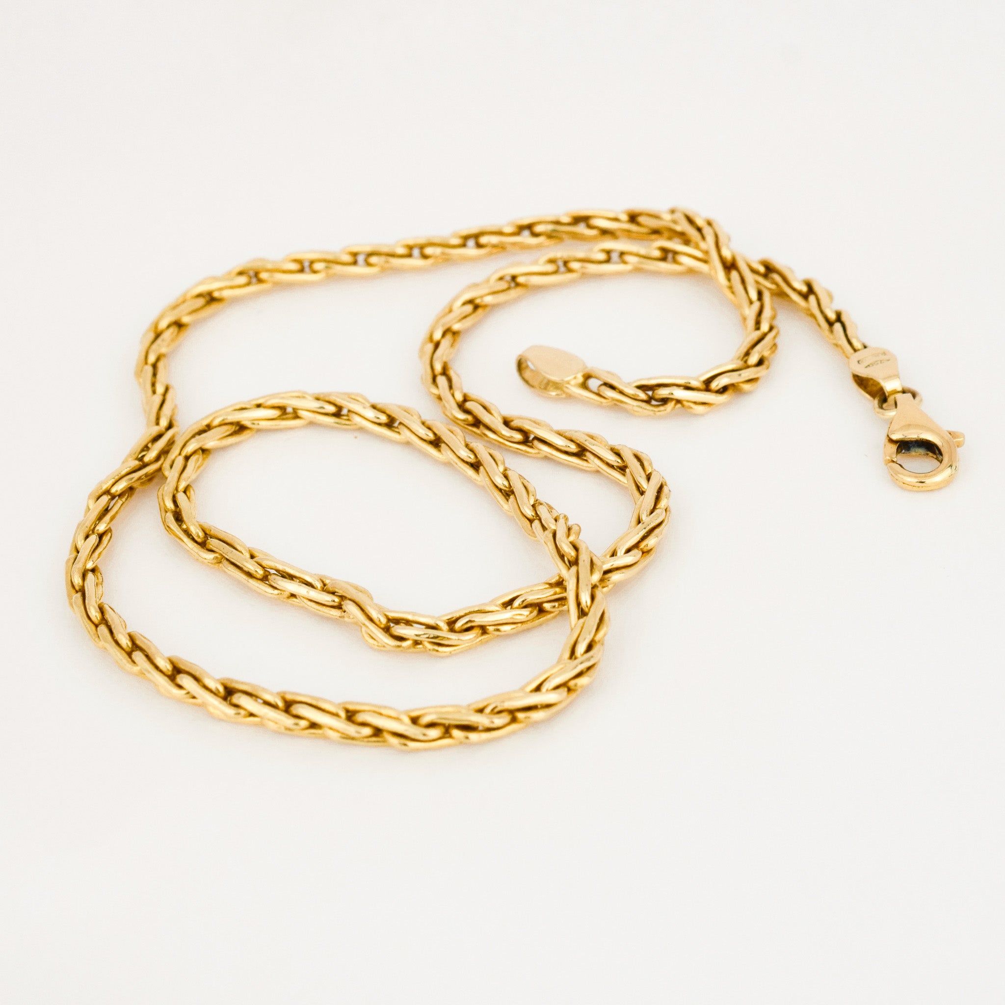 vintage 17.5" Figarope Chain Necklace