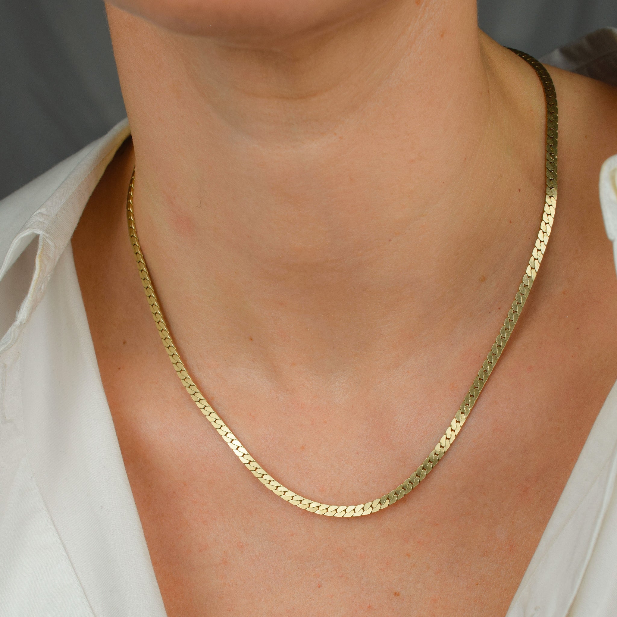 vintage 18" 14k Herringbone Necklace