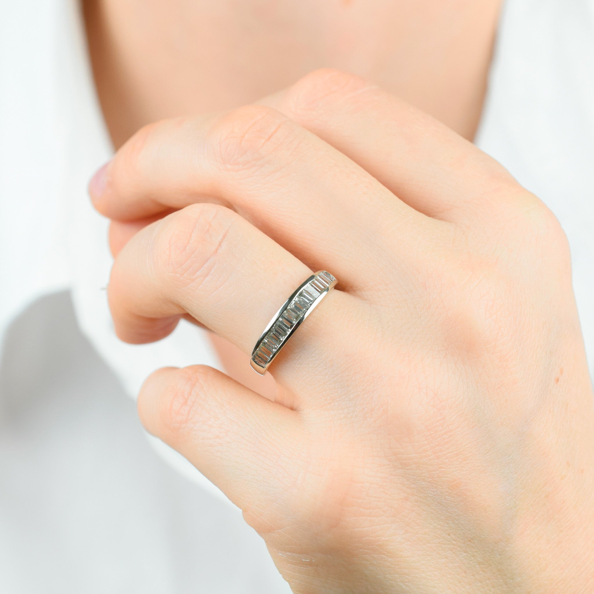 14k white gold baguette diamond ring 