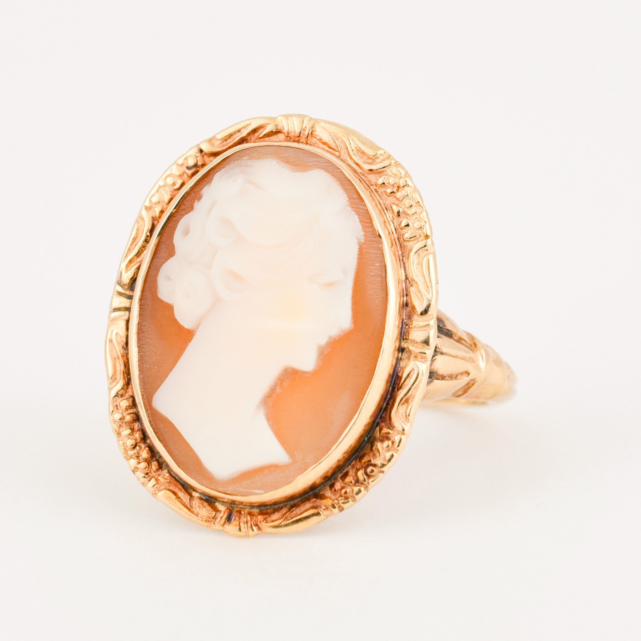 antique gold Cameo Ring